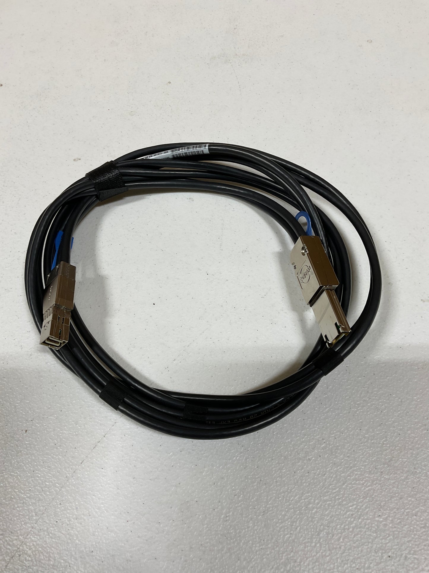 HPE-External-Mini-SAS-to-Mini-SAS-HD-Cable