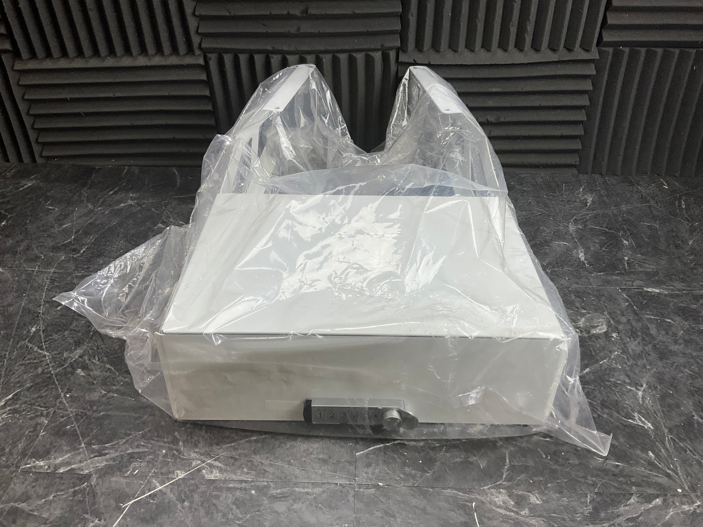 Altus-Work-Surface-Mounted-Single-Drawer