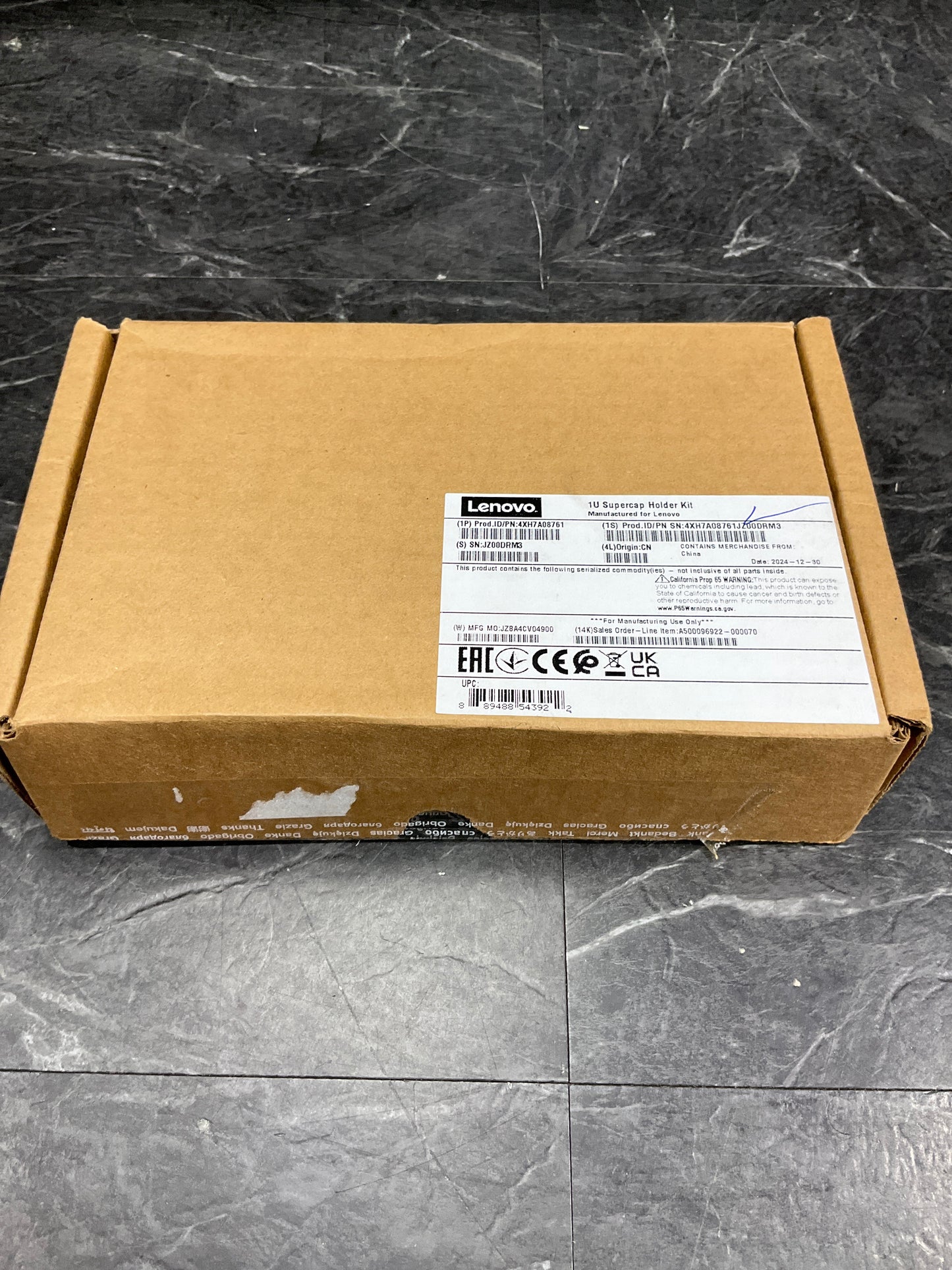 Lenovo-ThinkSystem-Supercap-Holder-Kit--SR645-