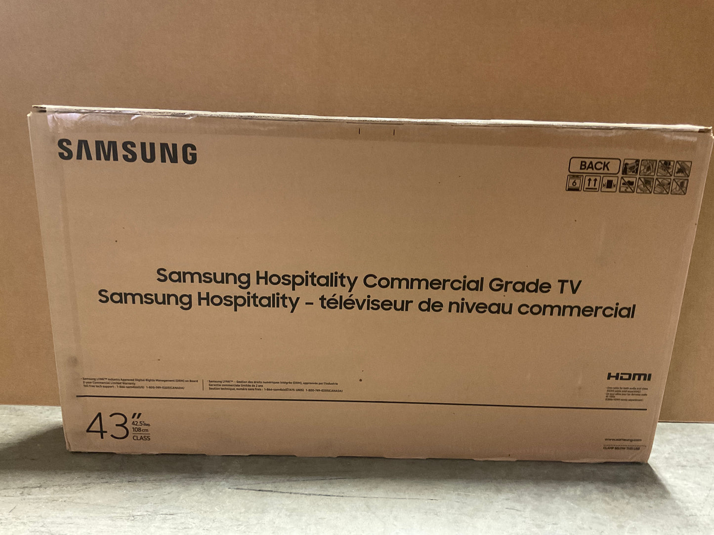 Samsung-NT670U-43--LED-LCD-Hospitality-TV--4K-
