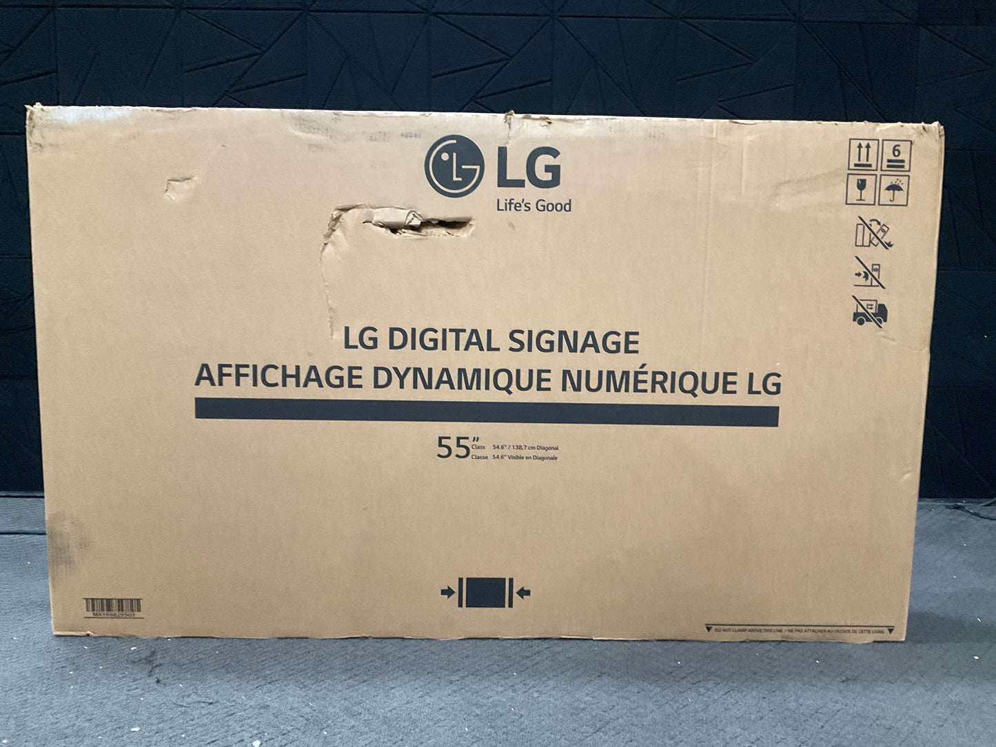 LG-55--Commercial-Signage-Display--4K-