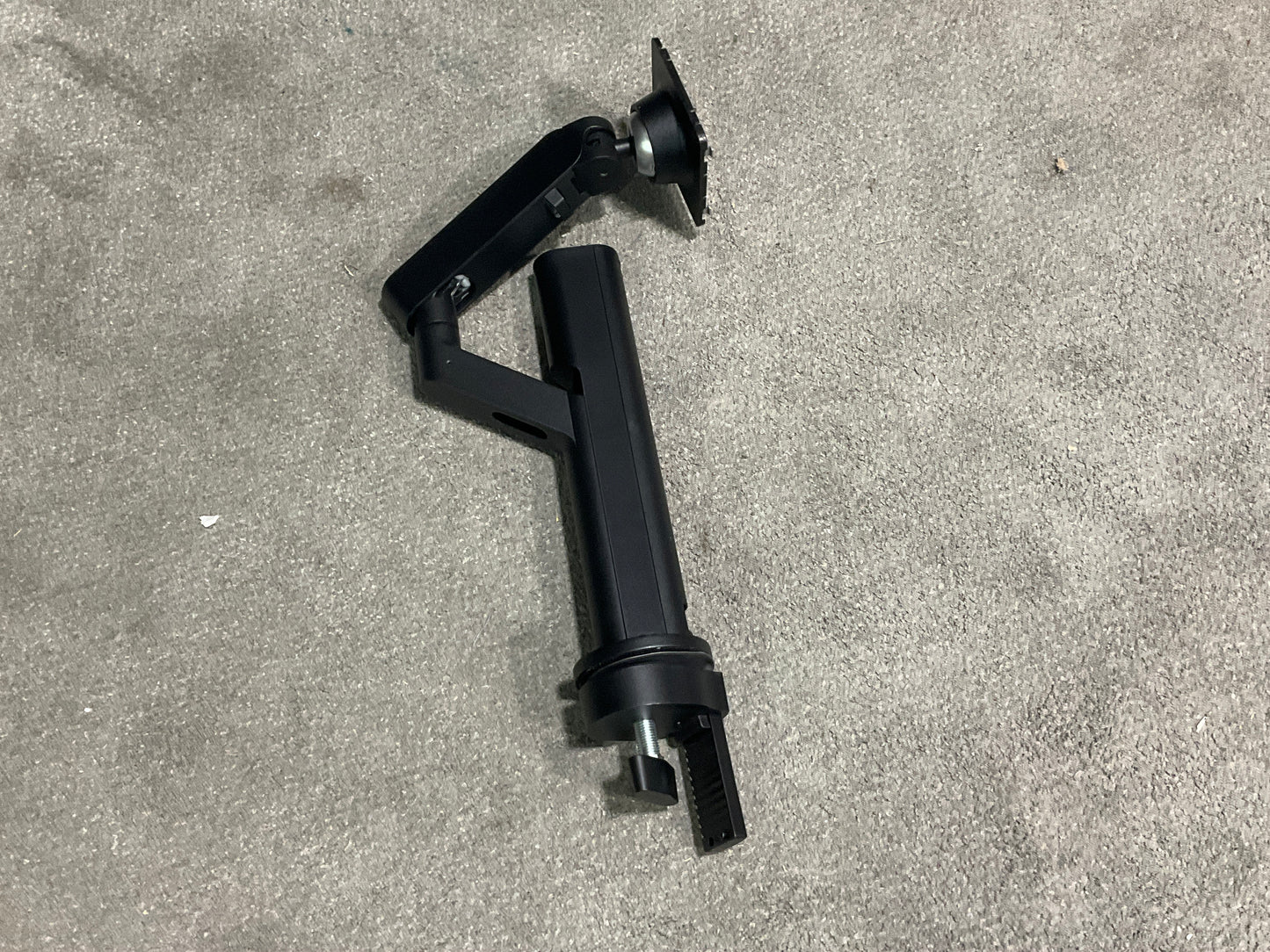 LG-32--Ergo-USB-C-LED-LCD-Monitor--QHD-