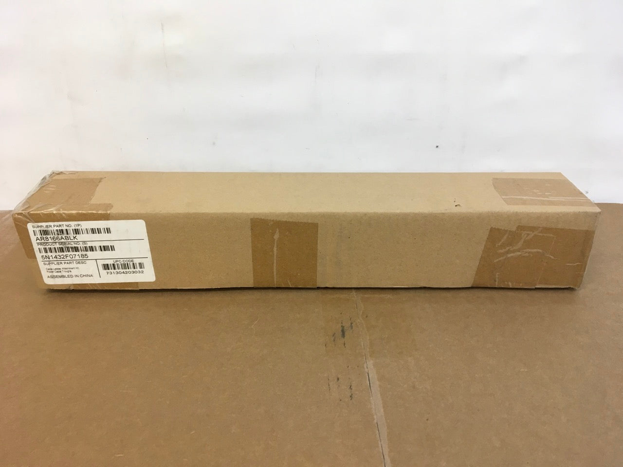 APC-Ladder-Bracket--NetShelter-SX-