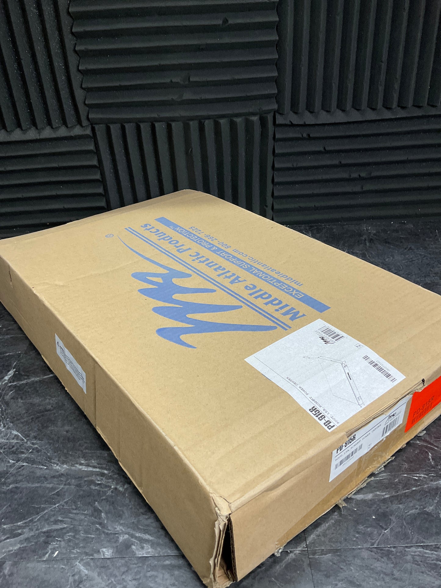 Middle-Atlantic-Select-Rack-Mount-Power-Center