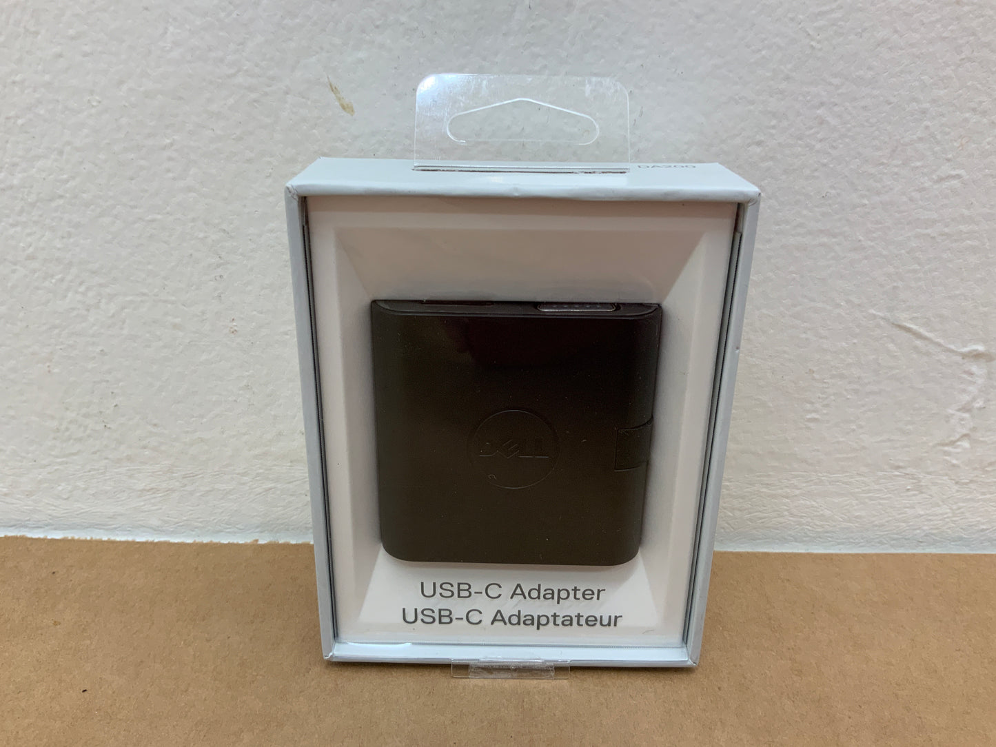 Dell-USB-C-to-HDMI-Adapter