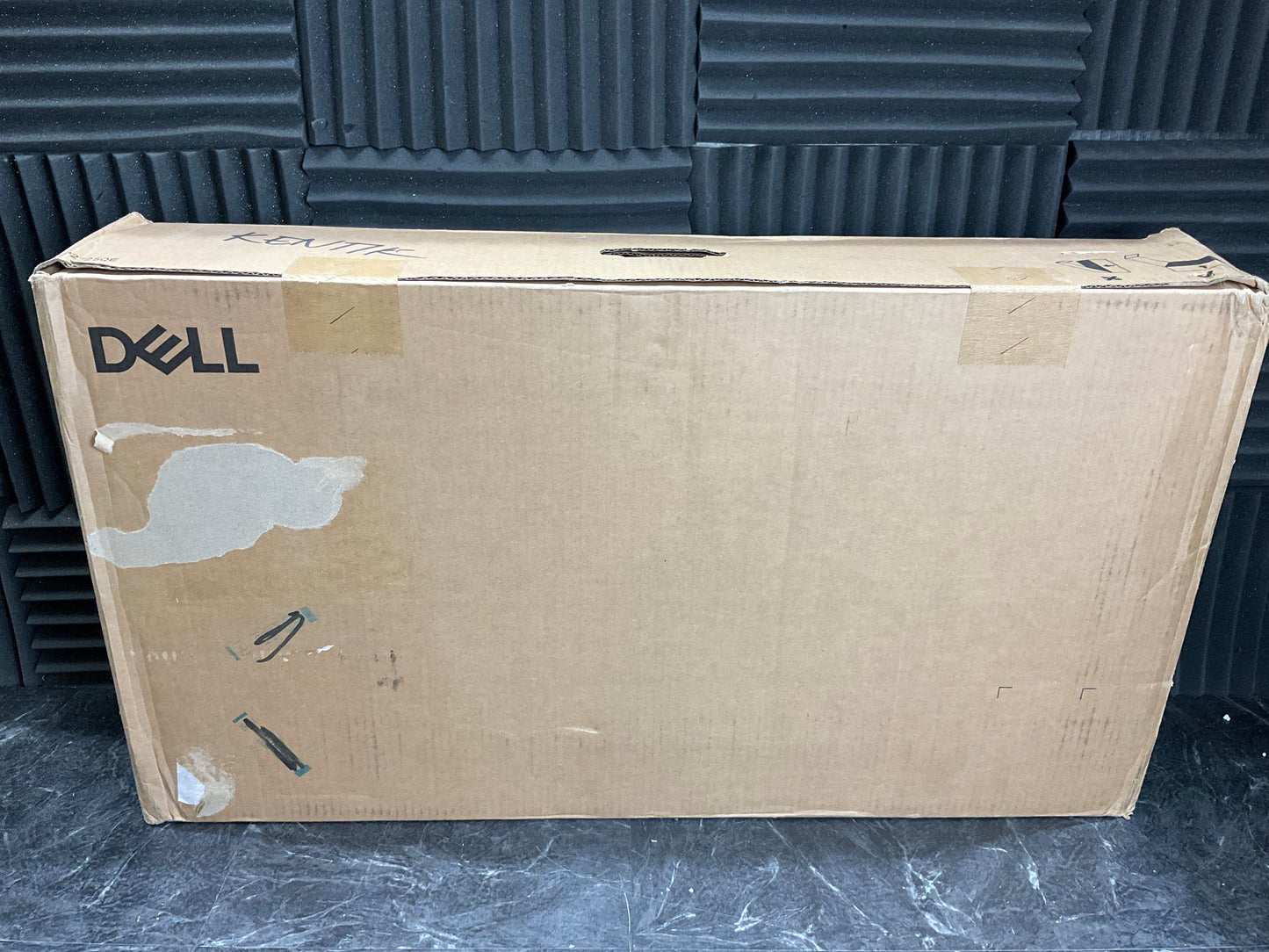 Dell-P2725HE-27--USB-C-Hub-LED-LCD-Monitor--4K-