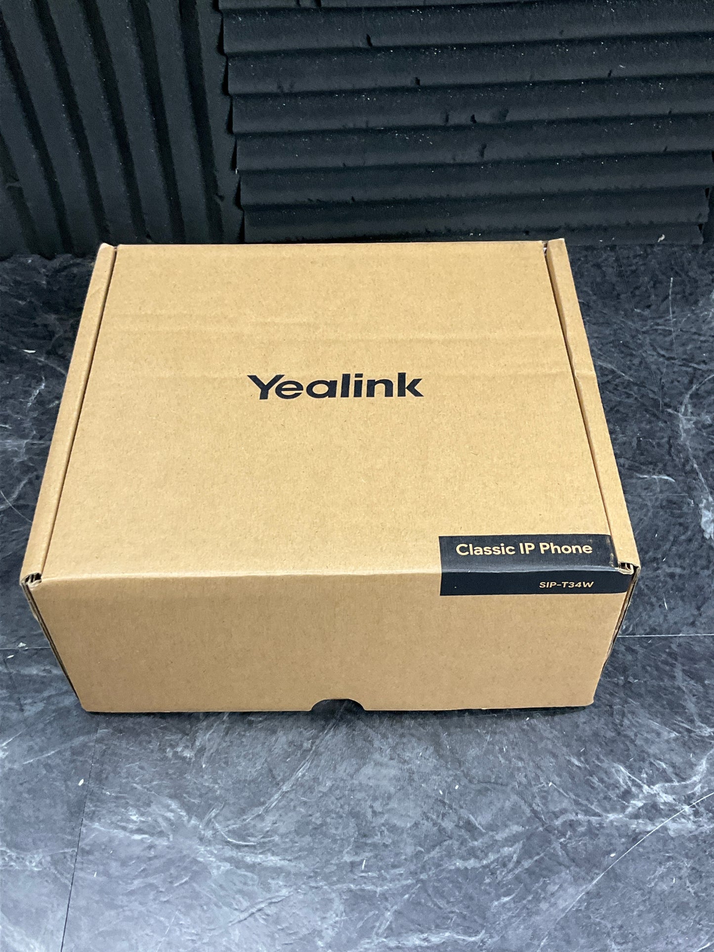 Yealink-IP-Phone-w--4-Lines