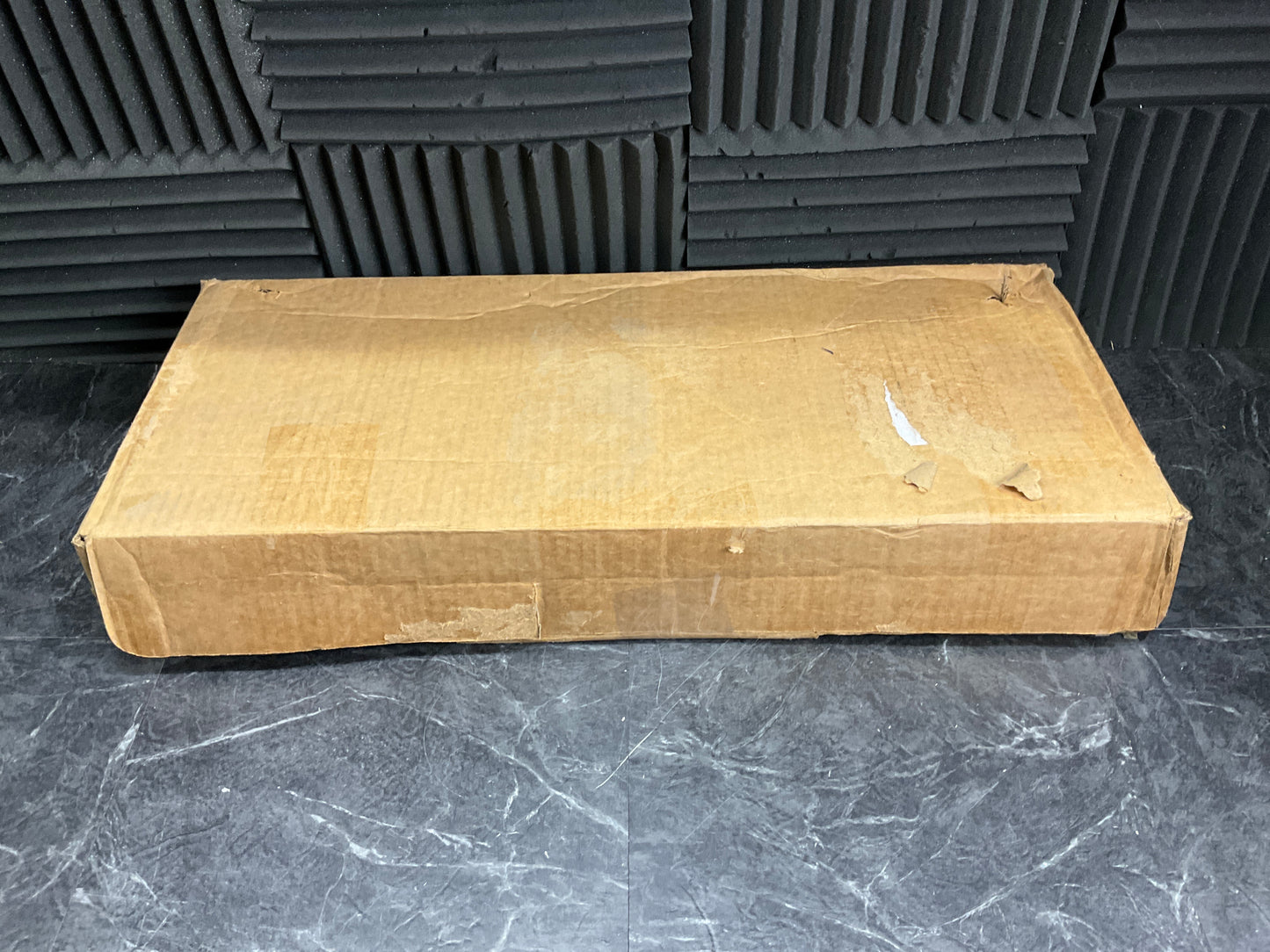 Peerless-Smartmount-Video-Conferencing-Shelf