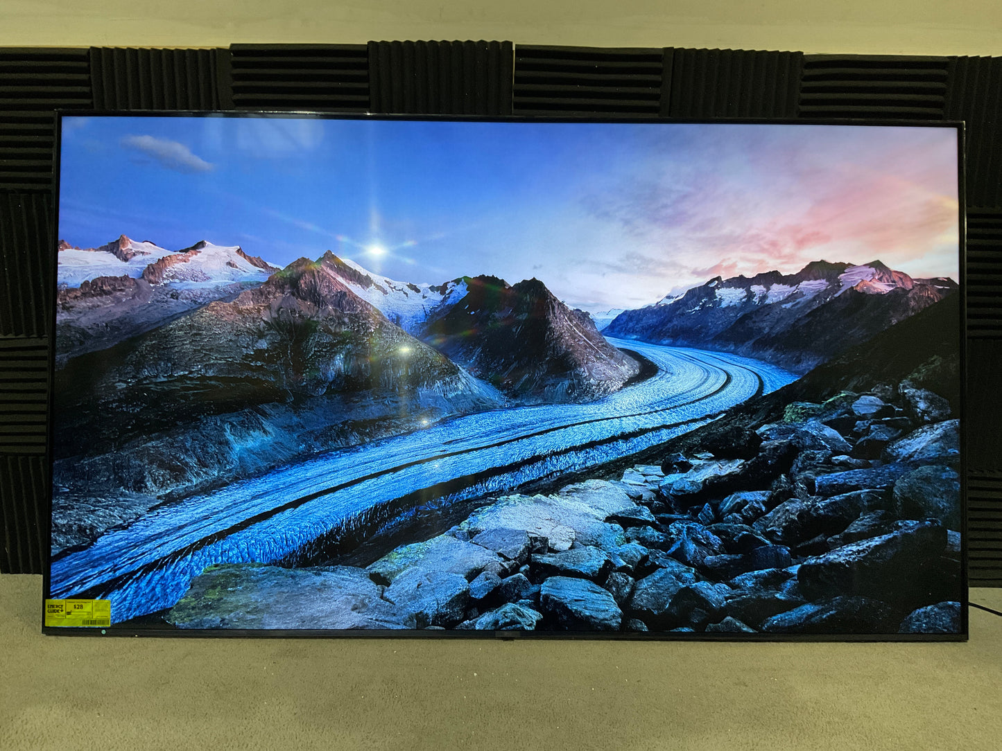LG-86--Commercial-Signage-Display--4K-