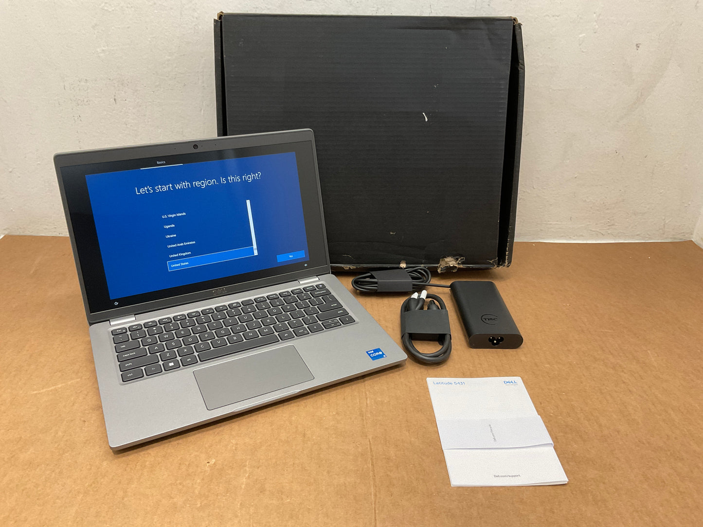 Dell-Latitude-5431-i5-1240P-8GB-256GB-BT5-WiFi6E-14F-W10P64
