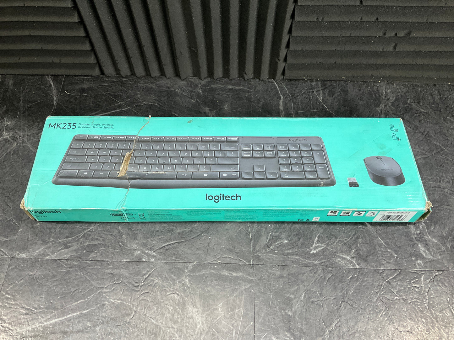 MK235-Wireless-Keyboard-and-Mouse-Combo