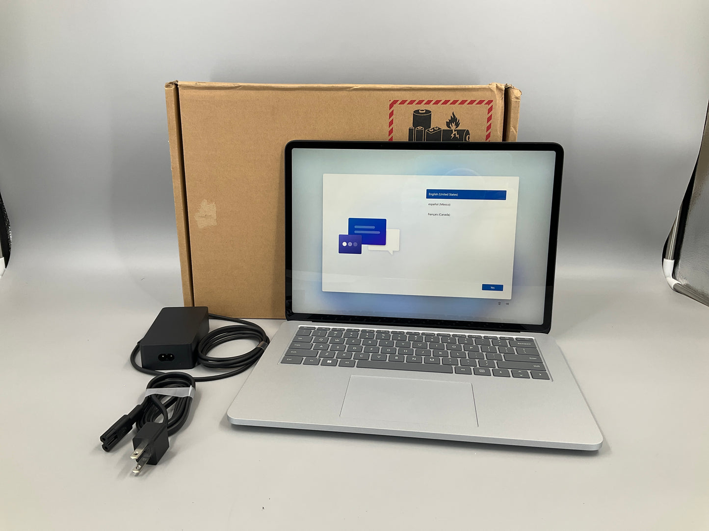 Microsoft-Surface-Laptop-Studio-i7-11370H-32GB-1TB-RTXA2000-14-4T-W11P