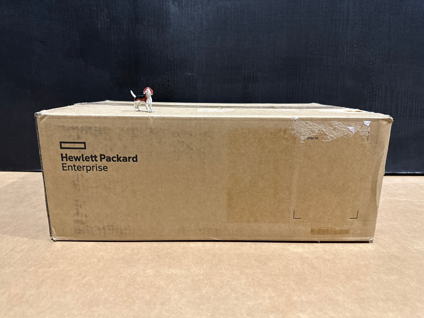 HPE-KVM-Console-Server-Control-Switch--4x1x32-