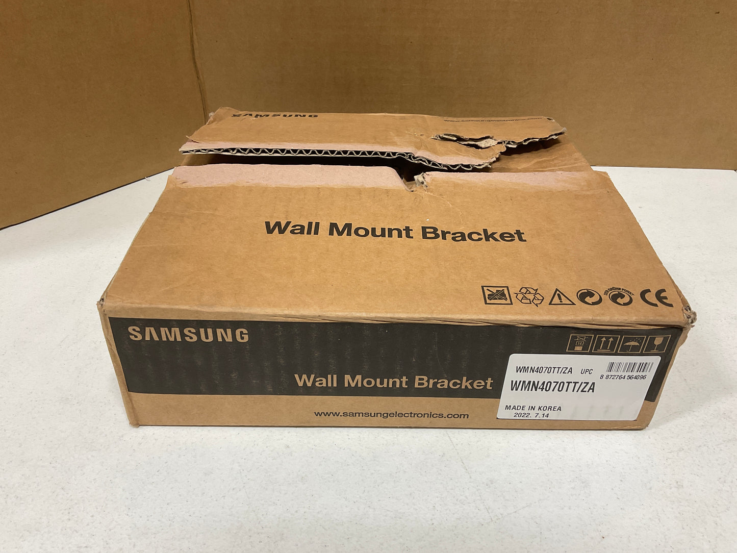 Samsung-The-Terrace-Wall-Mount--55--