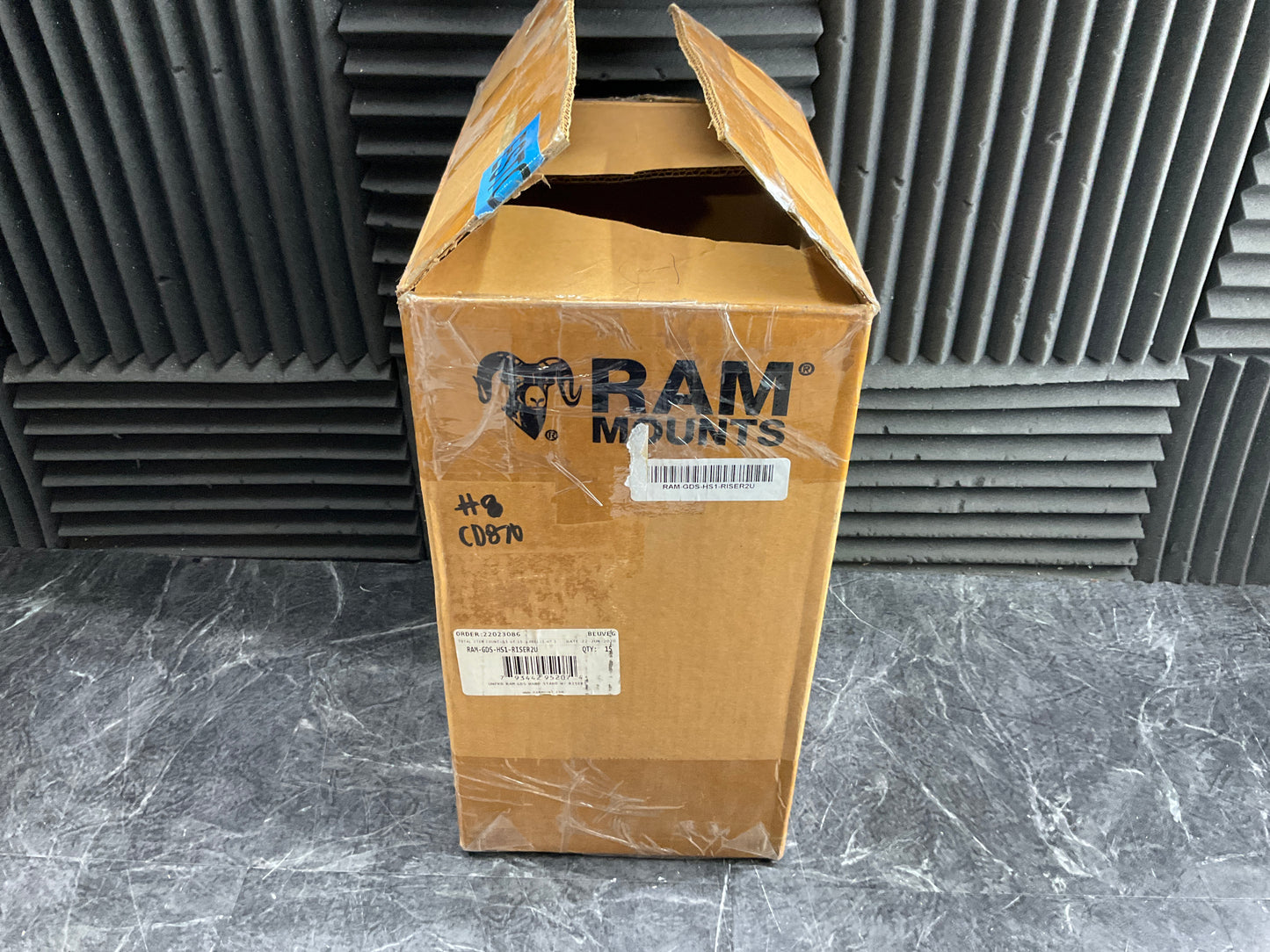 RAM-Mounts-GDS-Hand-Stand-with-Risers