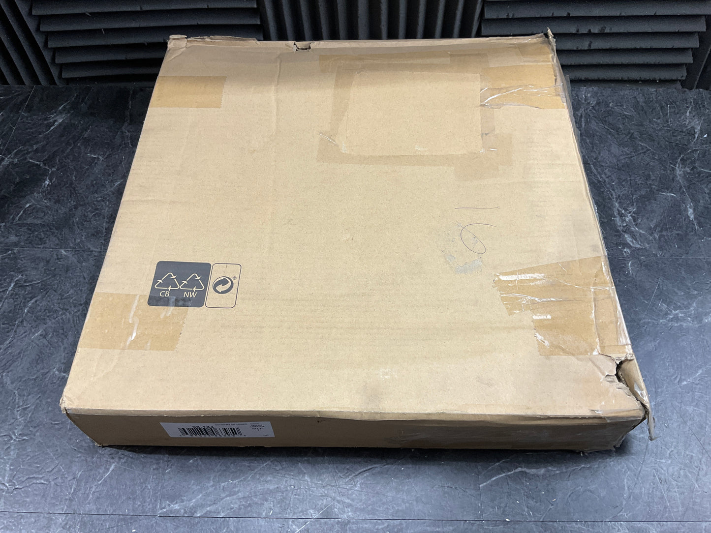Erogtron-StyleView-Front-Tray