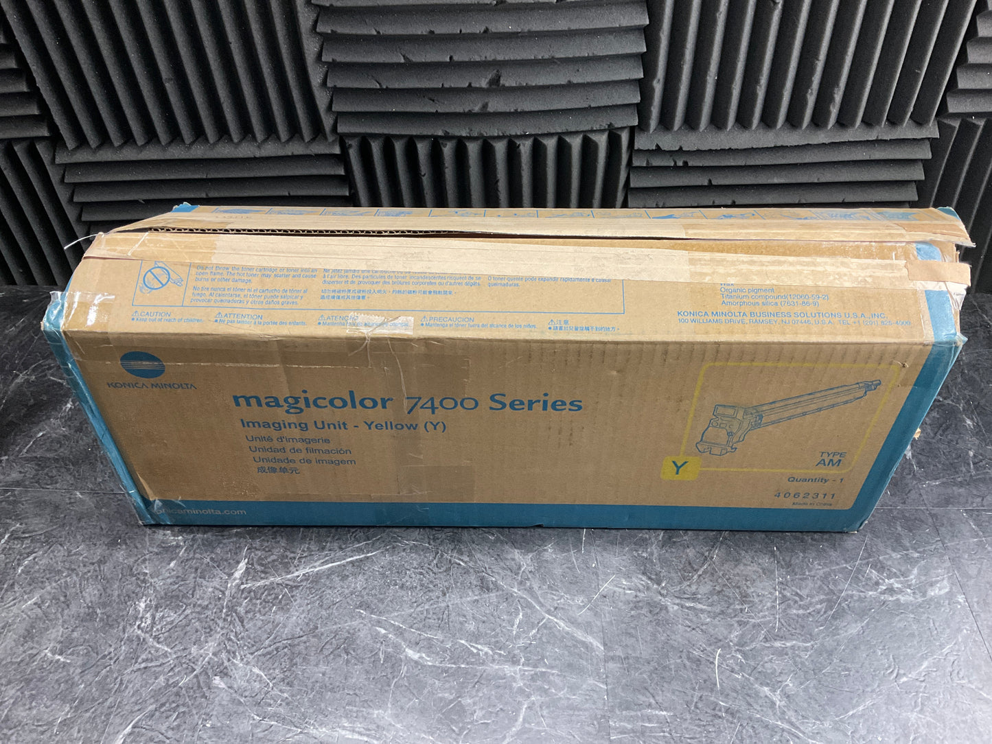 Konica-Minolta-Yellow-Toner-Cartridge