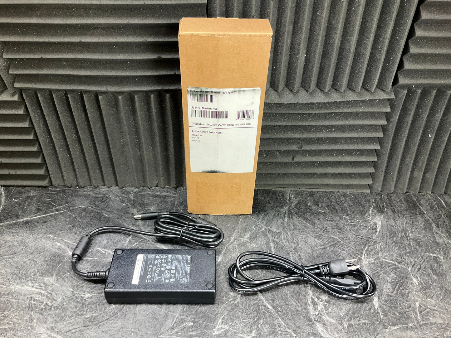 Dell-AC-Adapter--180-watt-