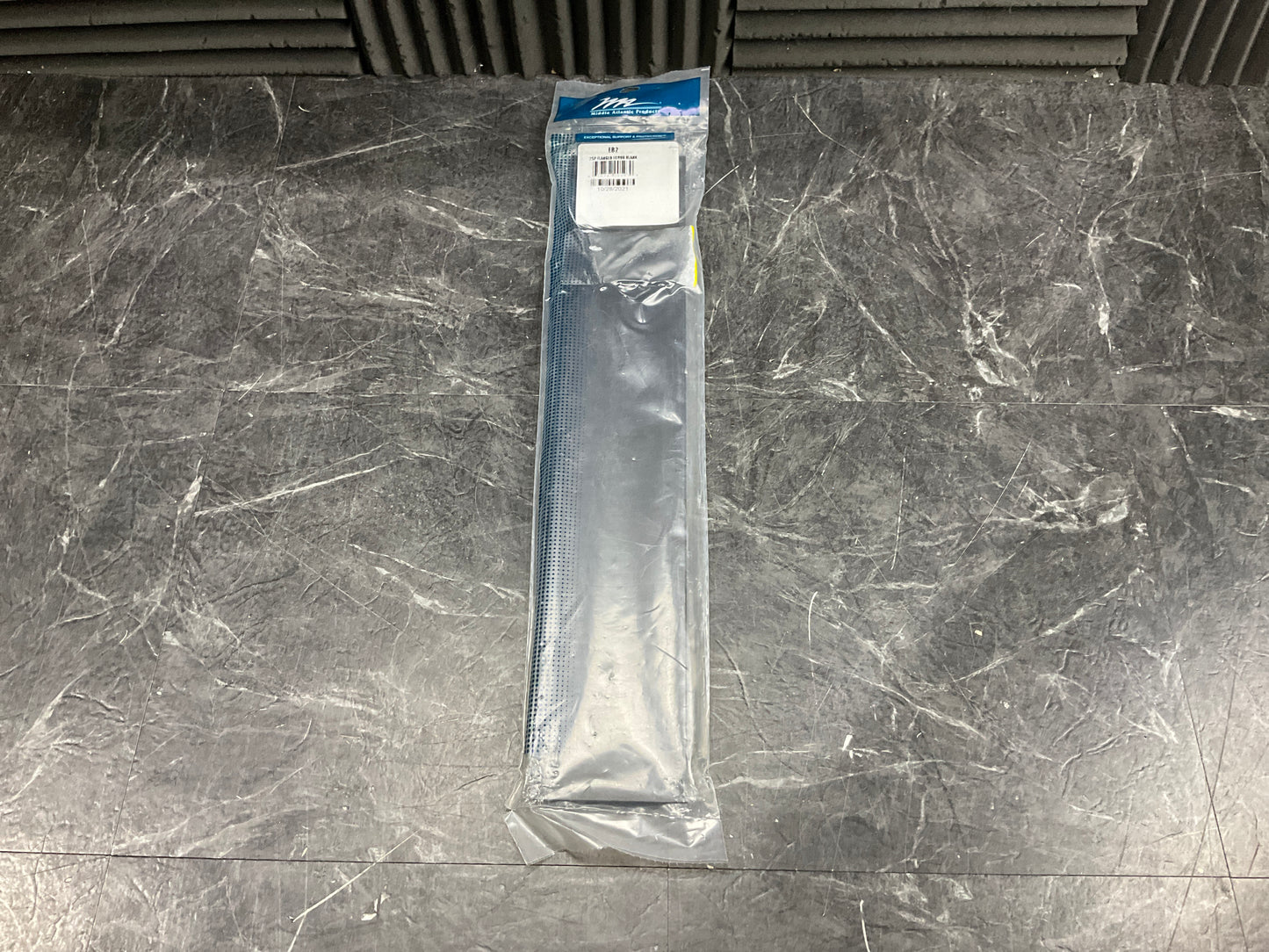 Middle-Atlantic-2SP-Flanged-Econo-Blank