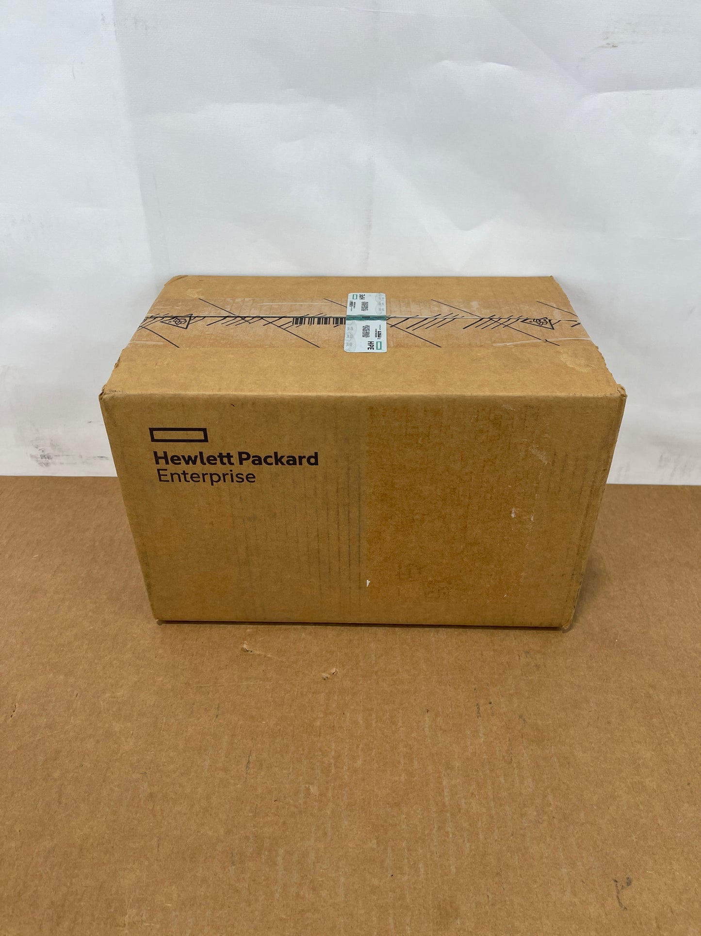 HPE-Intel-Xeon-Gold-6130-3000Mhz--22MB-Cache--Sixteen-Core-Processor--ProLiant-DL380-Gen10-