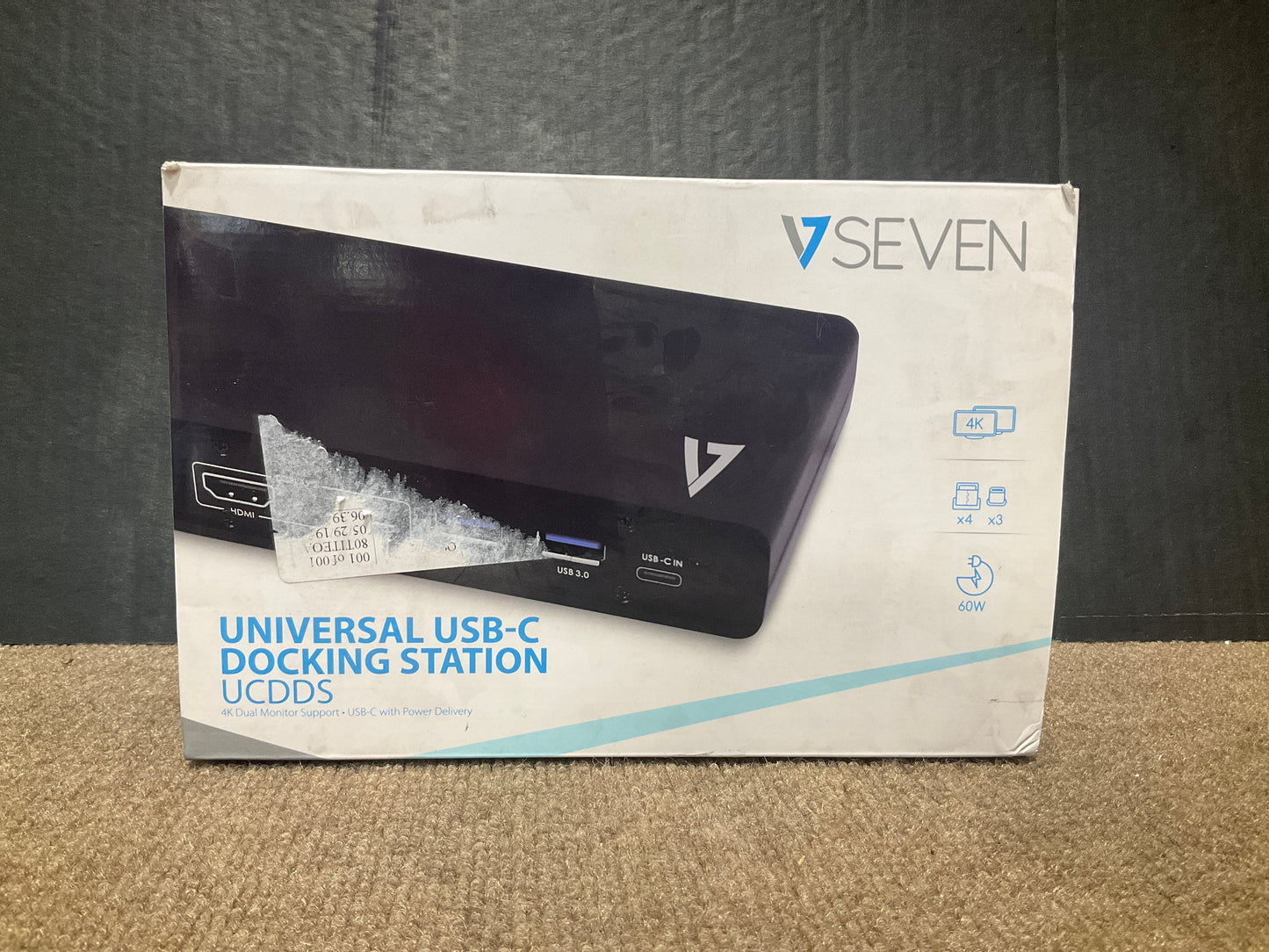 V7-Universal-USB-C-Docking-Station