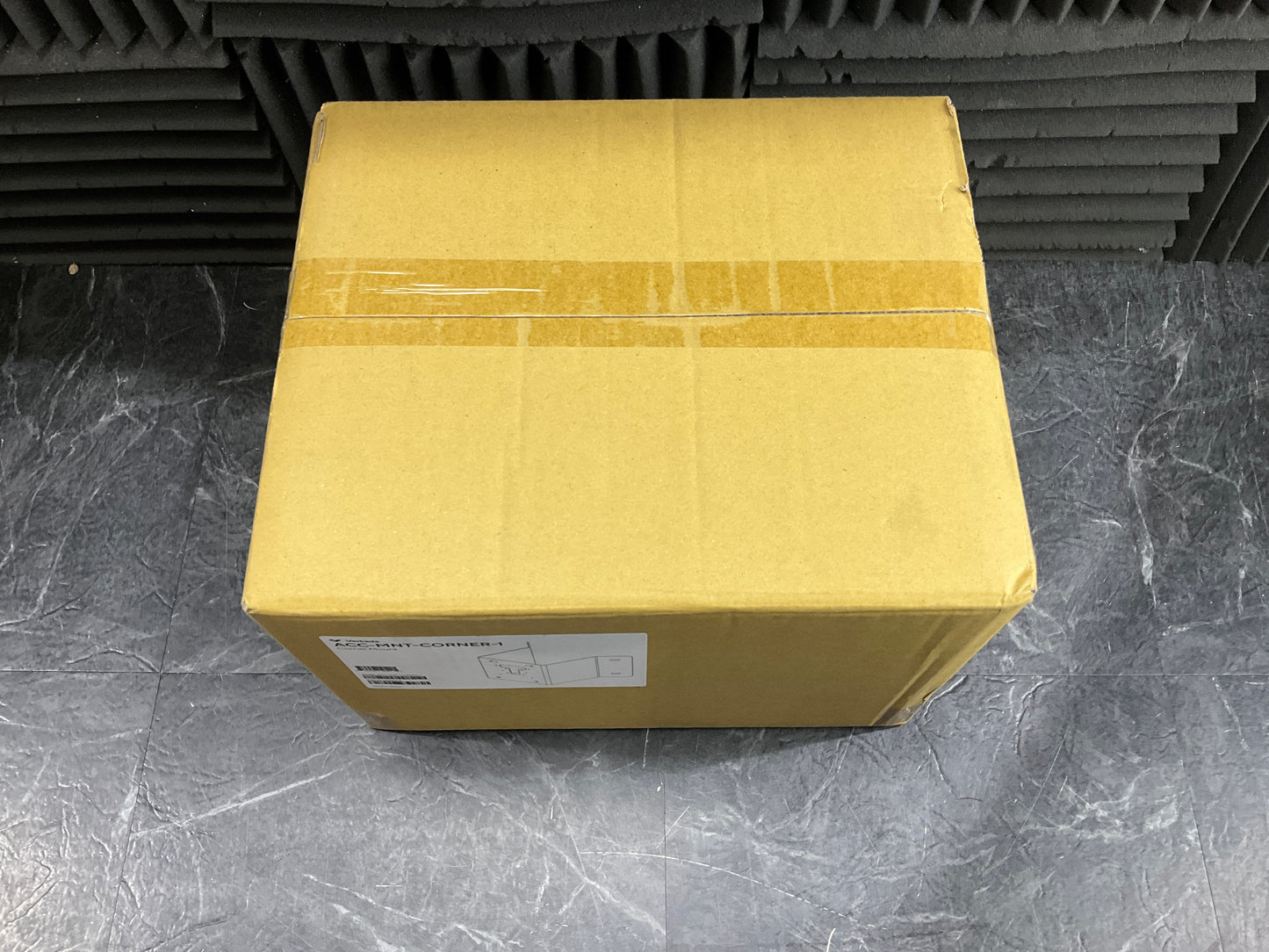 Verkada-Camera-Corner-Mount