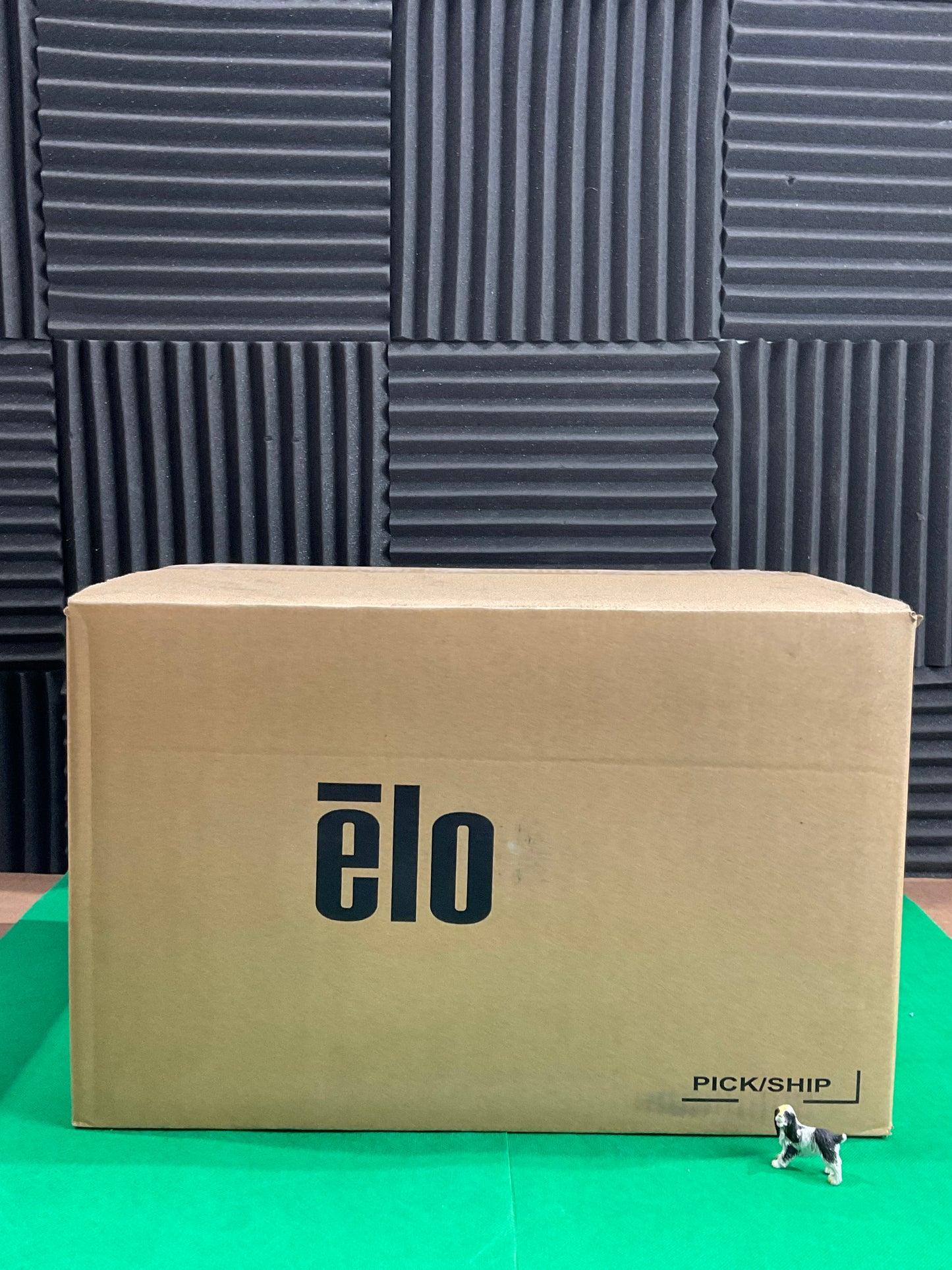Elo-EloPOS-15--AiO-Touch-Computer--SDA660-4GB-64GB-15-6T-Android10-