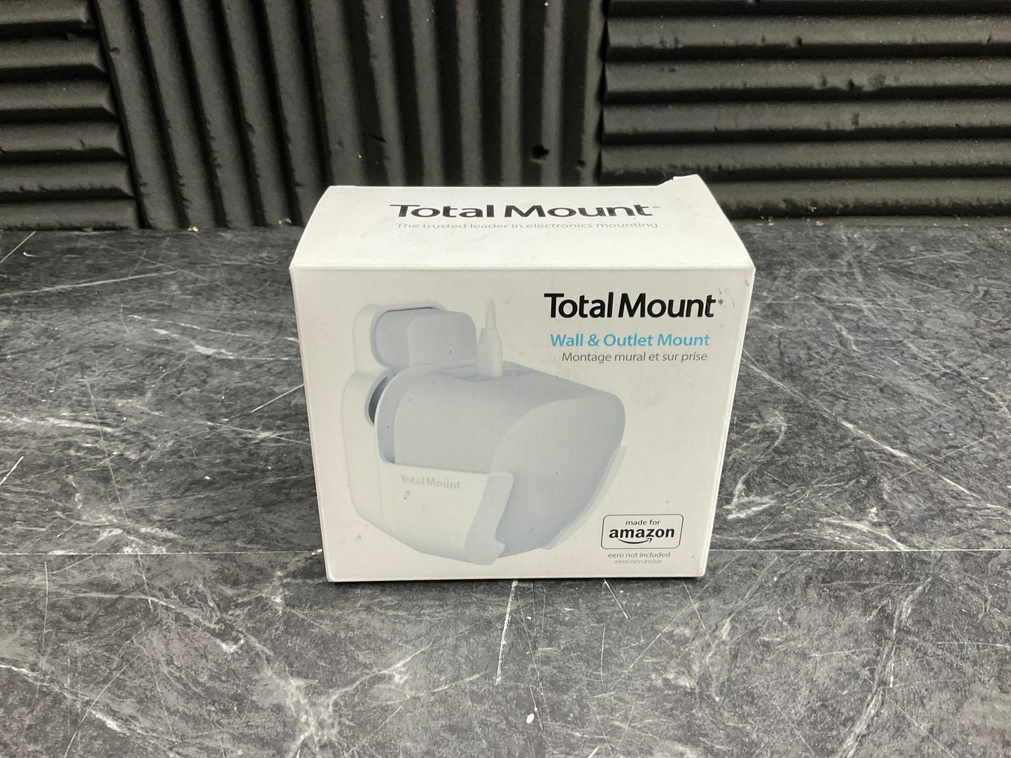 Total-Mount-Wall-and-Outlet-Mount--Eero-6,-6-,-Made-for-Amazon-