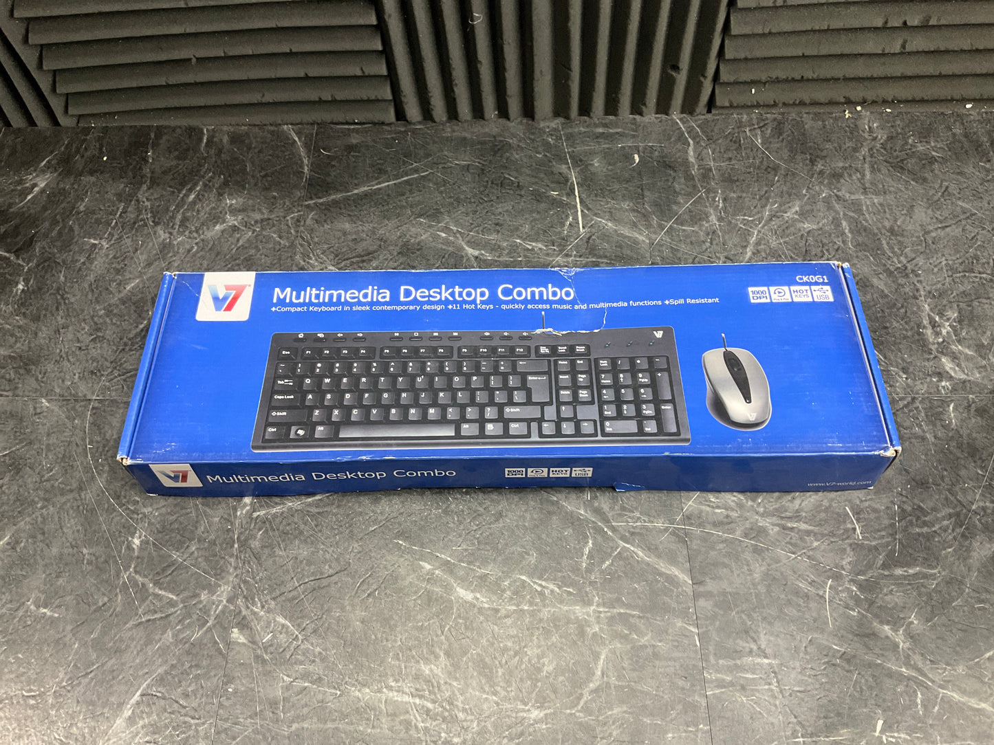 V7-USB-Keyboard-and-Mouse