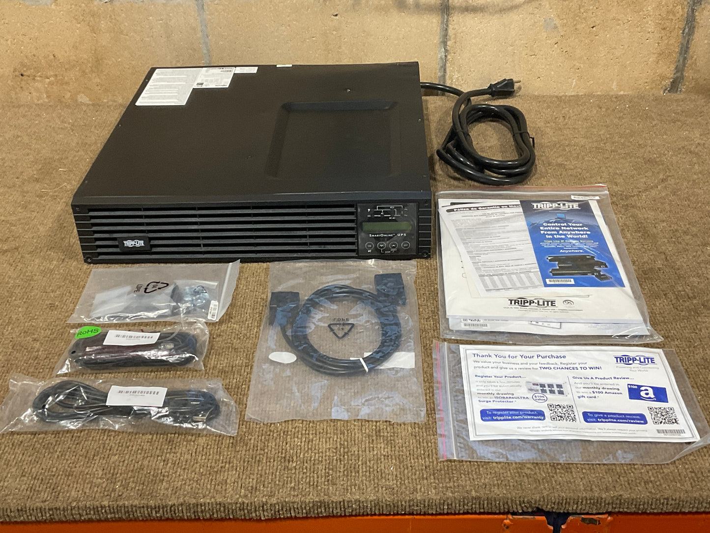 Tripp-Lite-Smart-2200VA-RM-XL-LCD--2U-