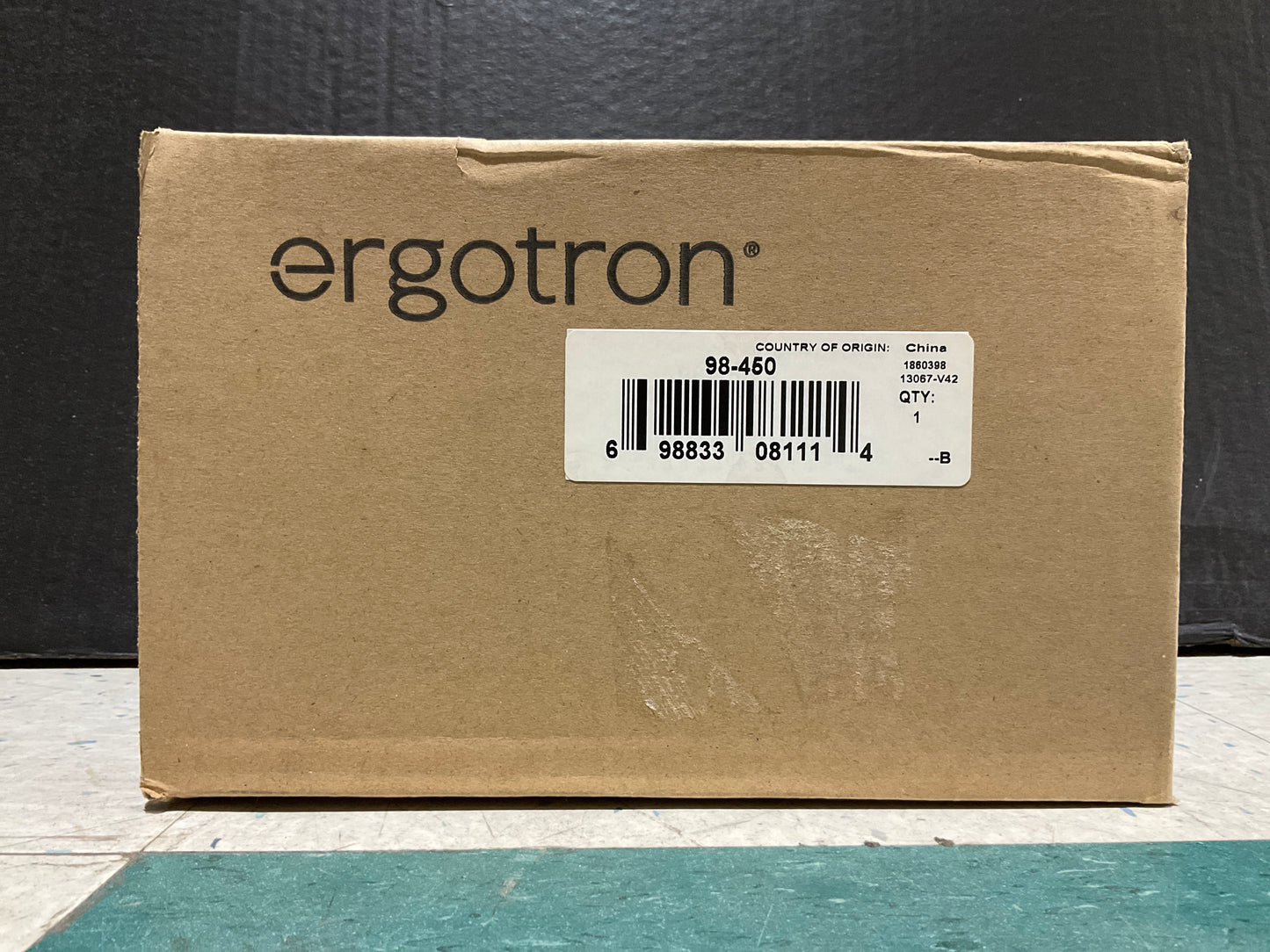 Ergotron-T-Slot-Wipes-Holder