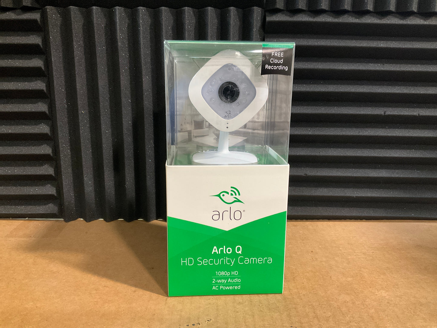 Netgear-Arlo-Q-Indoor-Camera