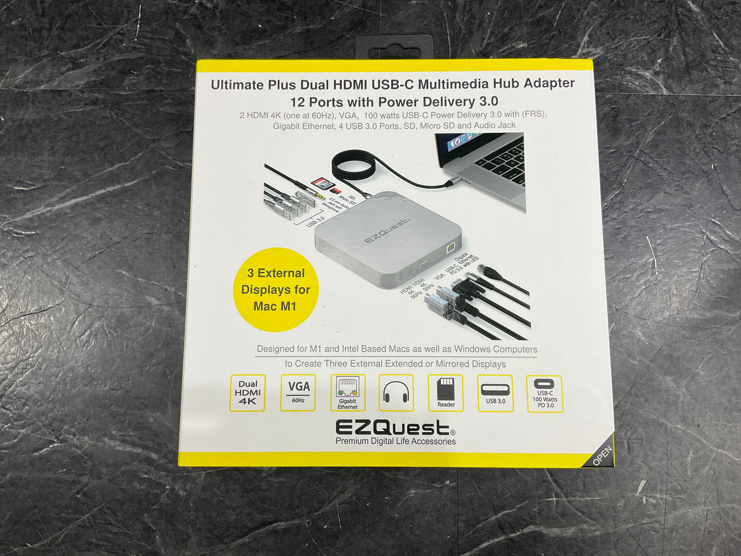 EZQuest-Ultimate-Plus-USB-C-Hub