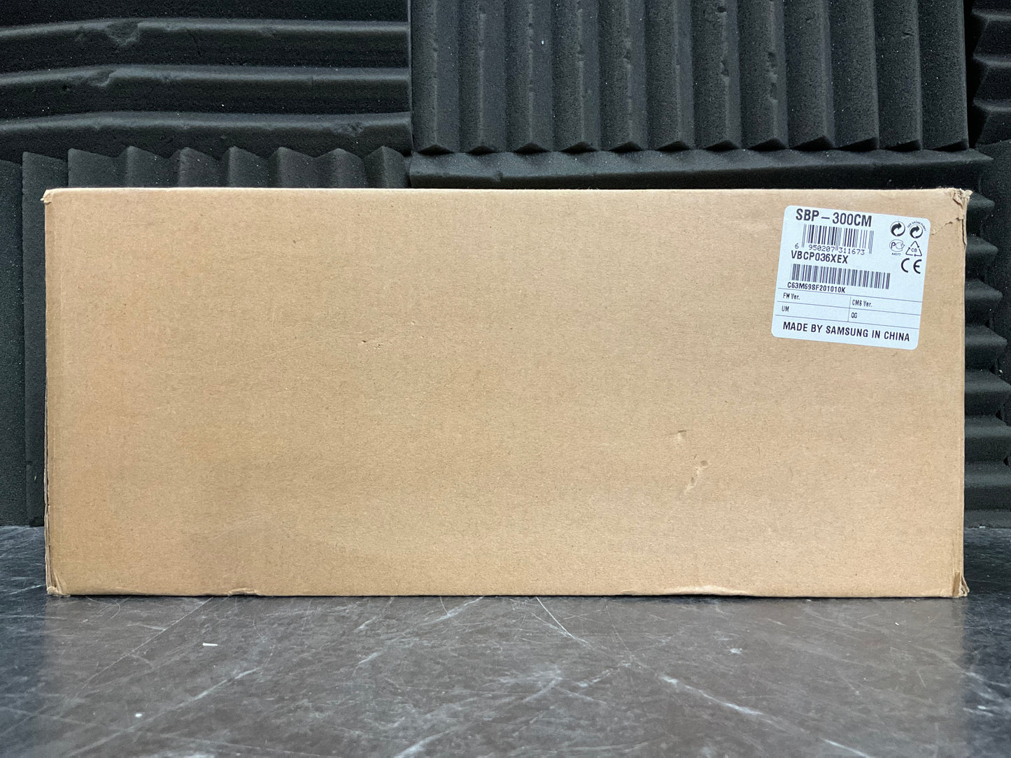 Hanwha-Pendant-Mount--ivory-