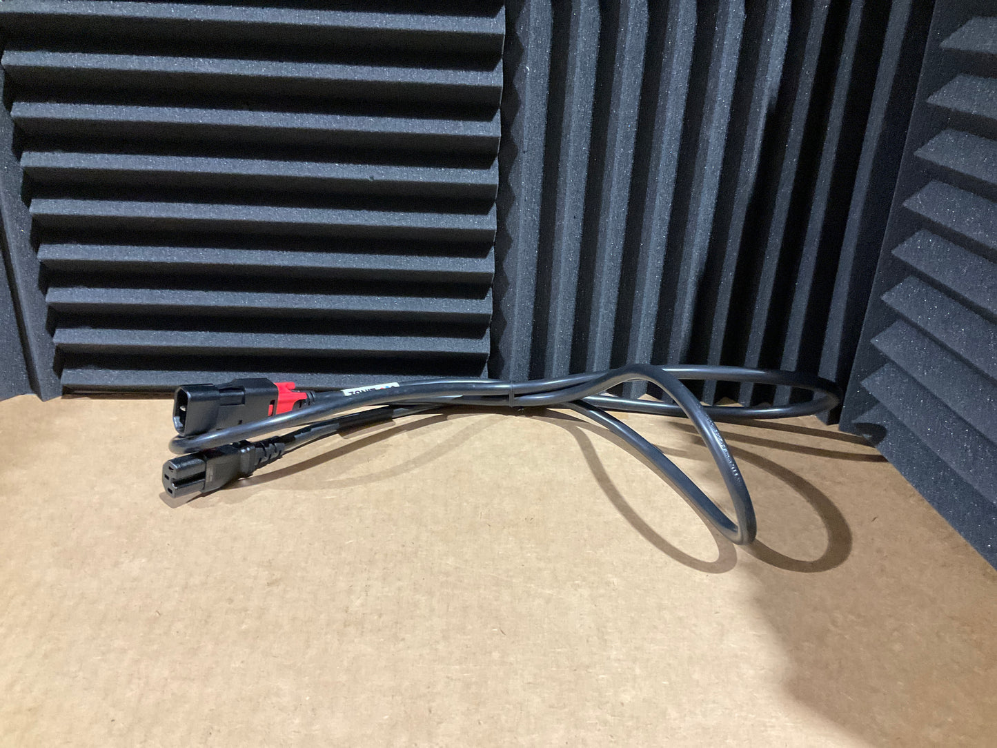 ZonIt-Z-Lock-Power-Cable--C14-to-C15-