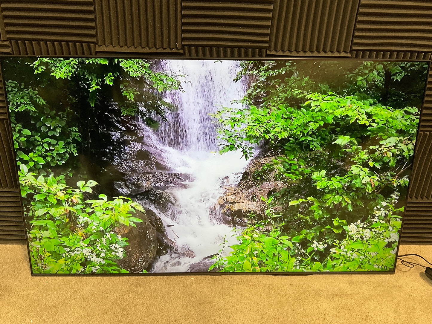 Samsung-TU7000-70--LED-LCD-Smart-TV--4K-