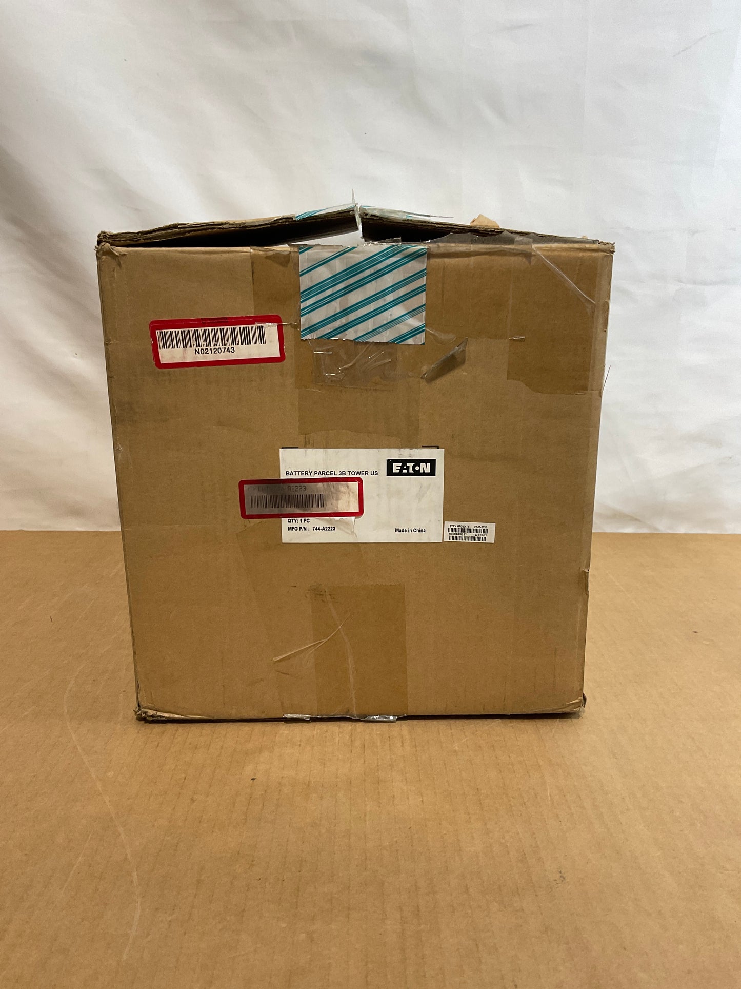 Eaton-External-Battery-Pack--SP1500-