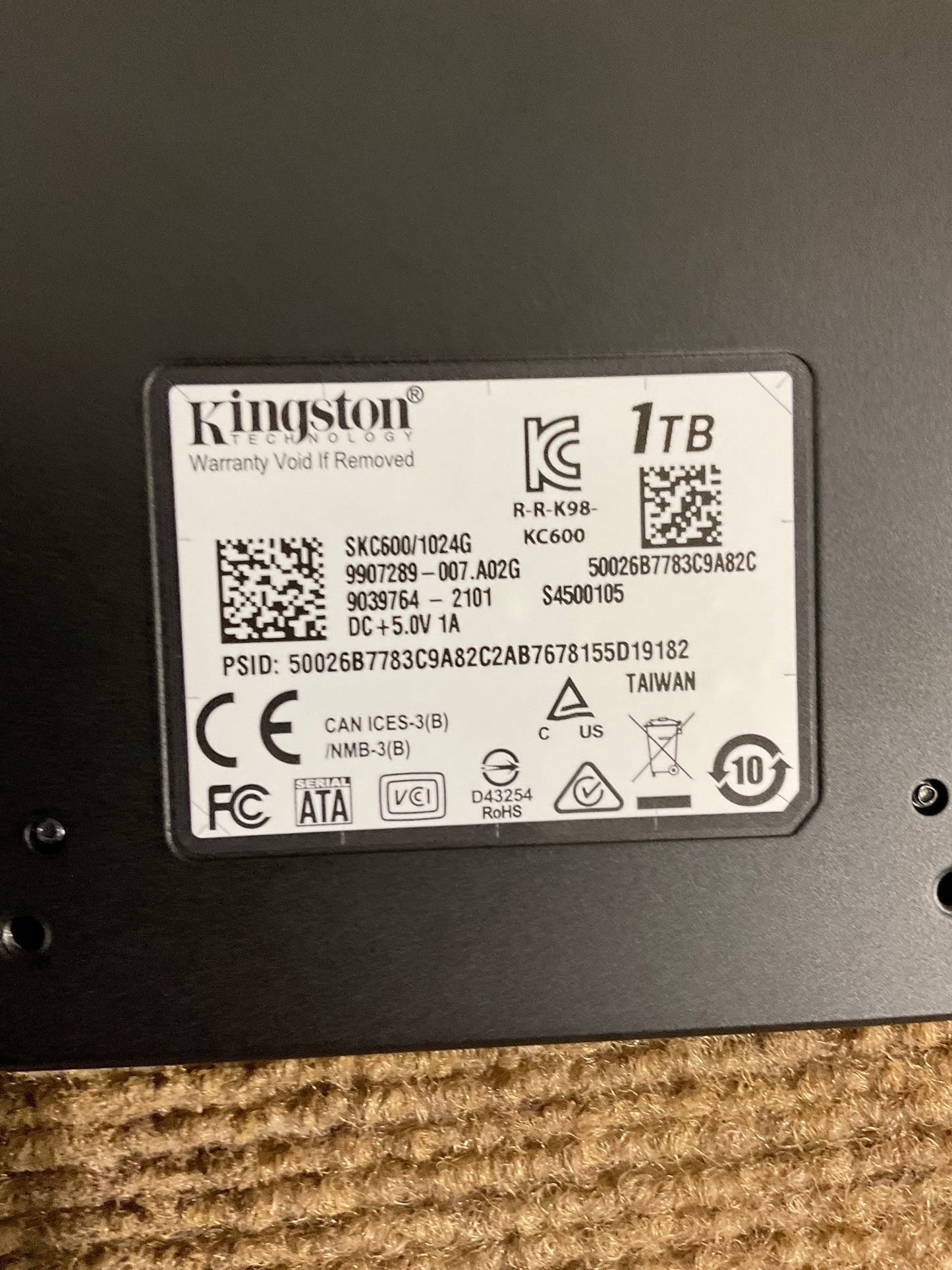 Kingston-SSDNow-KC600-1TB-SATA3-SSD-Drive