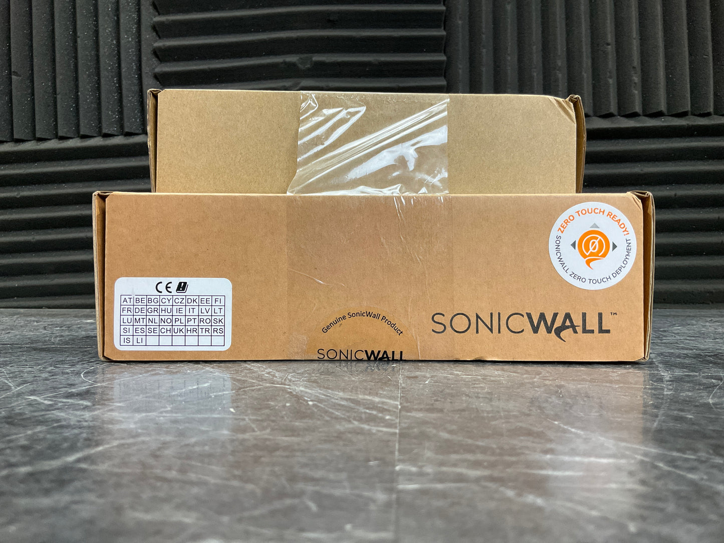 SonicWall-SonicWave-231c--Secure-Cloud-Support-3-years-