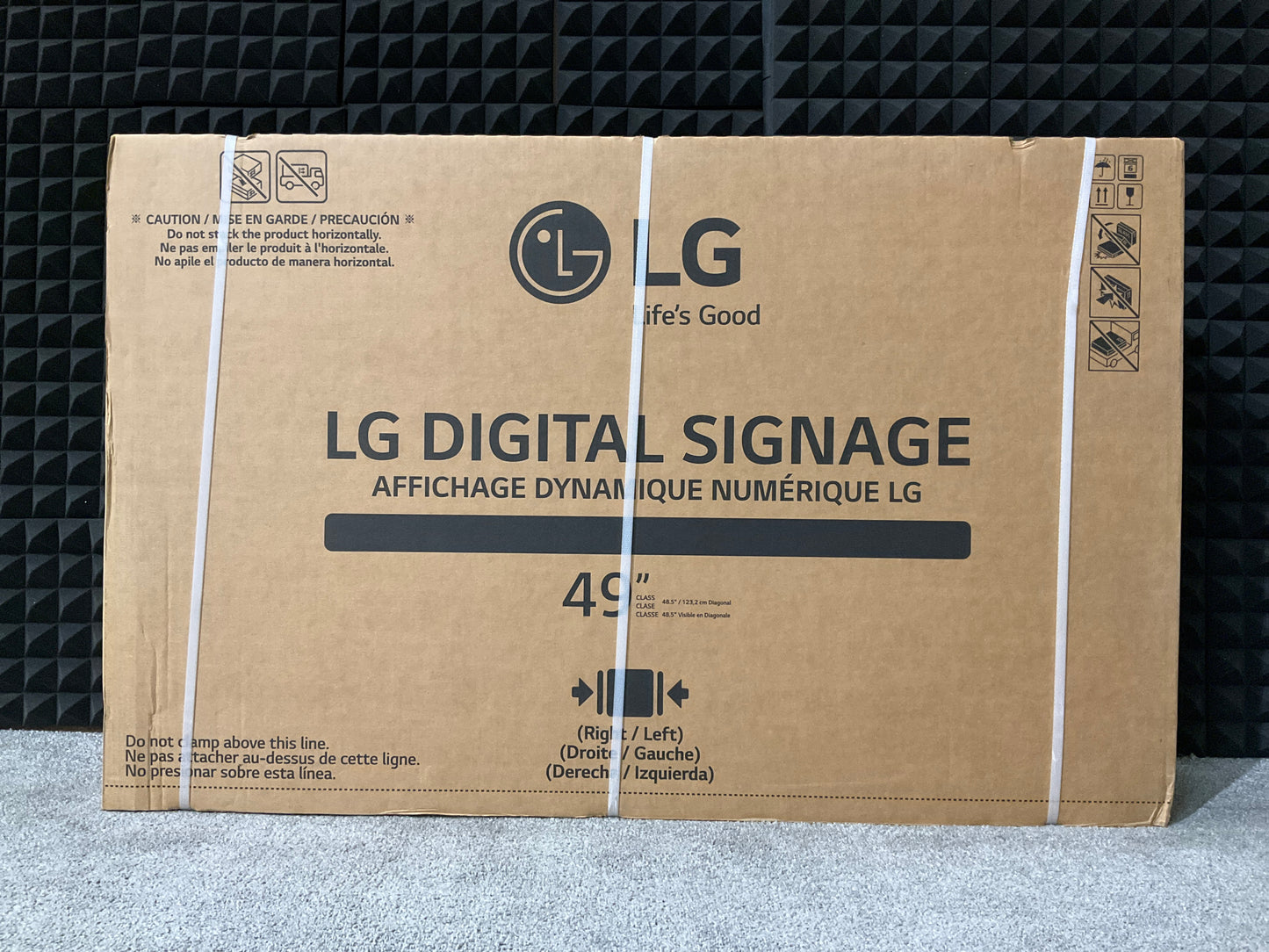 LG-49--Commercial-Signage-Display--1080p-