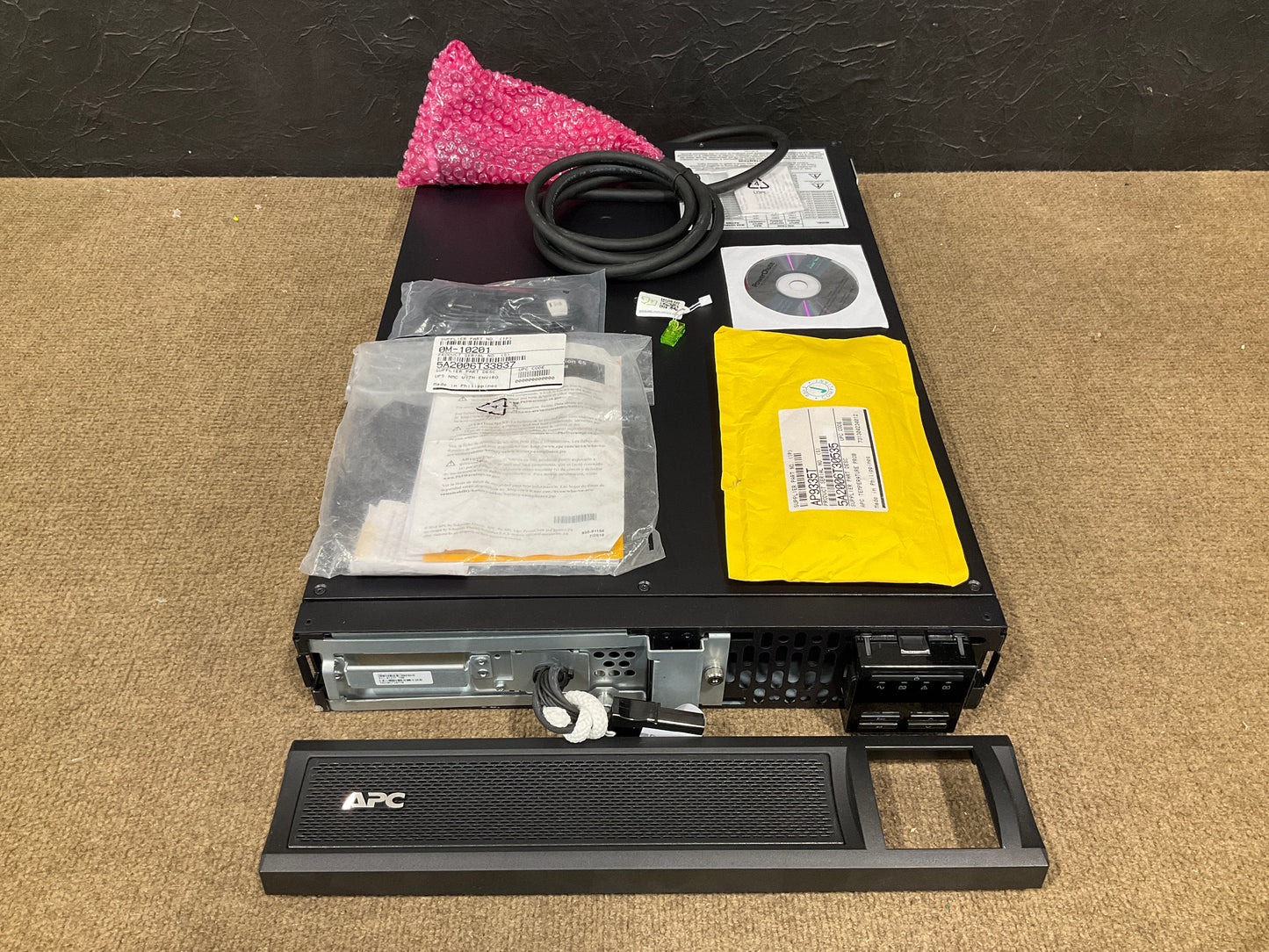 APC-SmartUPS-X-2000VA-RM-LCD