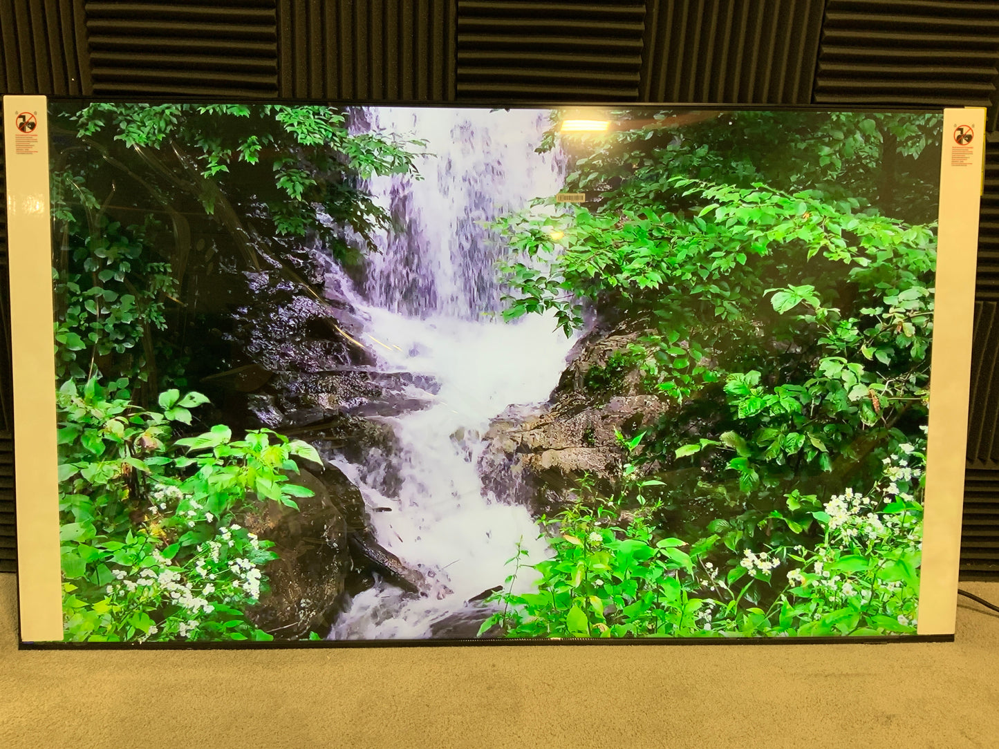 Samsung-Q70A-75--QLED-Smart-TV--4K-