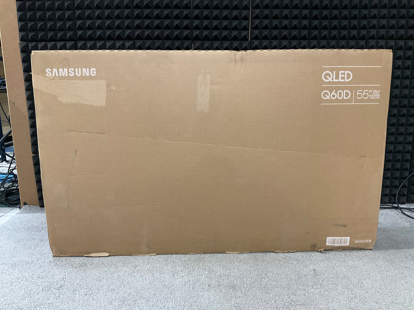 Samsung-Q60D-55--QLED-Smart-TV--4K-
