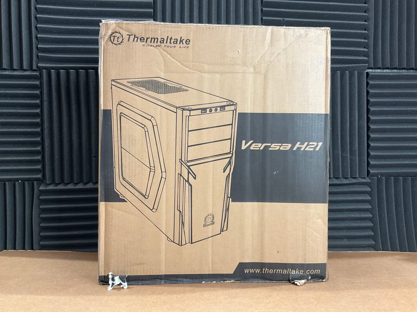 Thermaltake-Versa-H21-Mid-Tower-Case