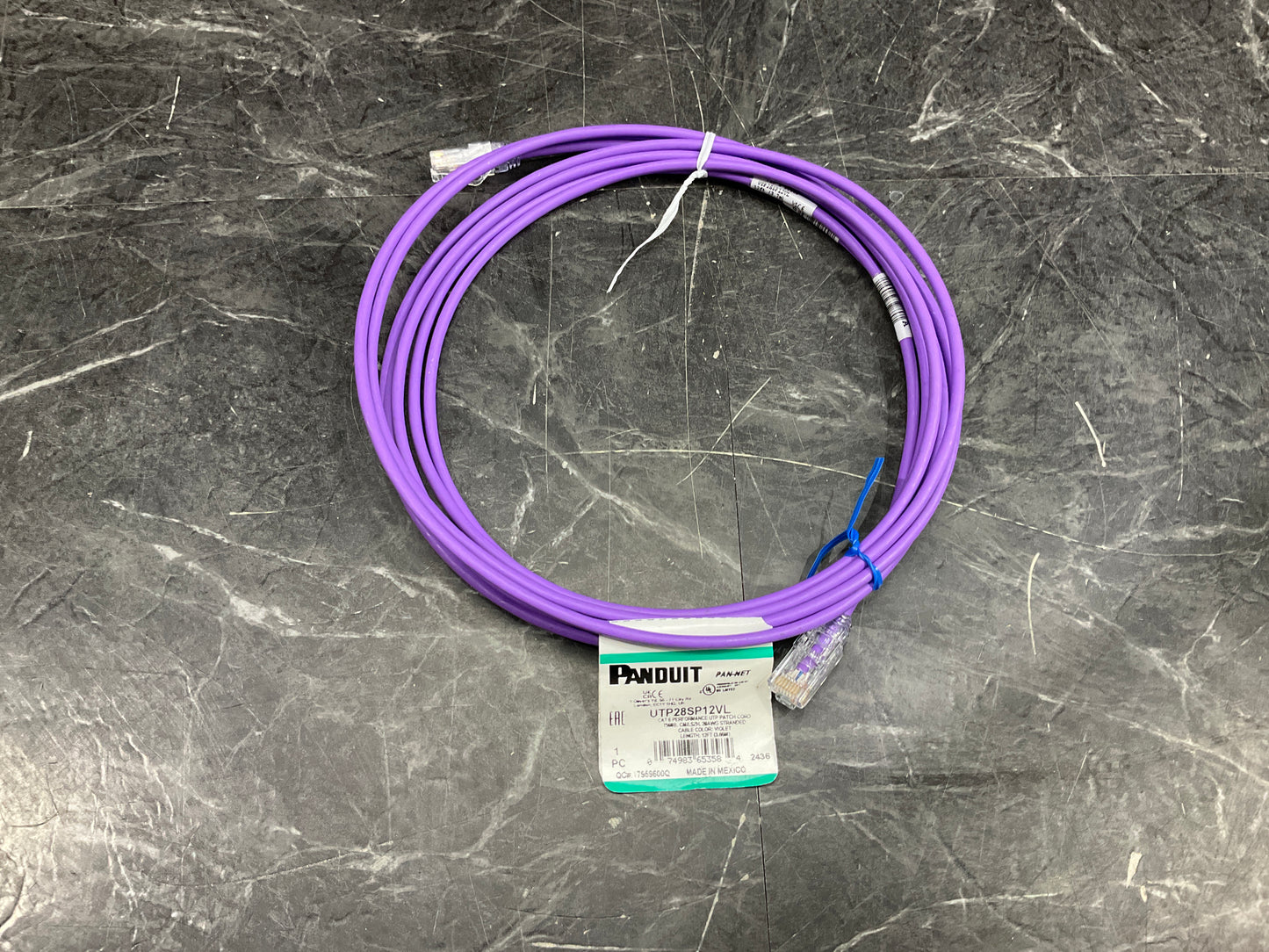 Panduit-CAT-6-Booted,-Snagless-Patch-Cable---12-feet--violet-