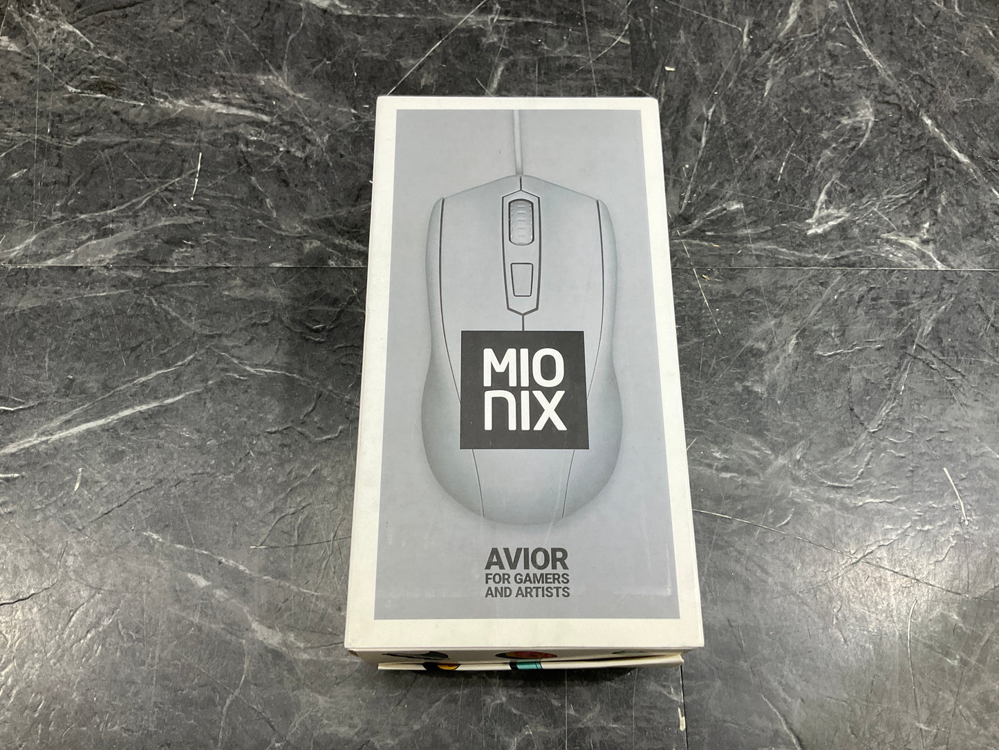 Mionix-Avior-Shark-Fin-Ambidextrous-Optical-Mouse
