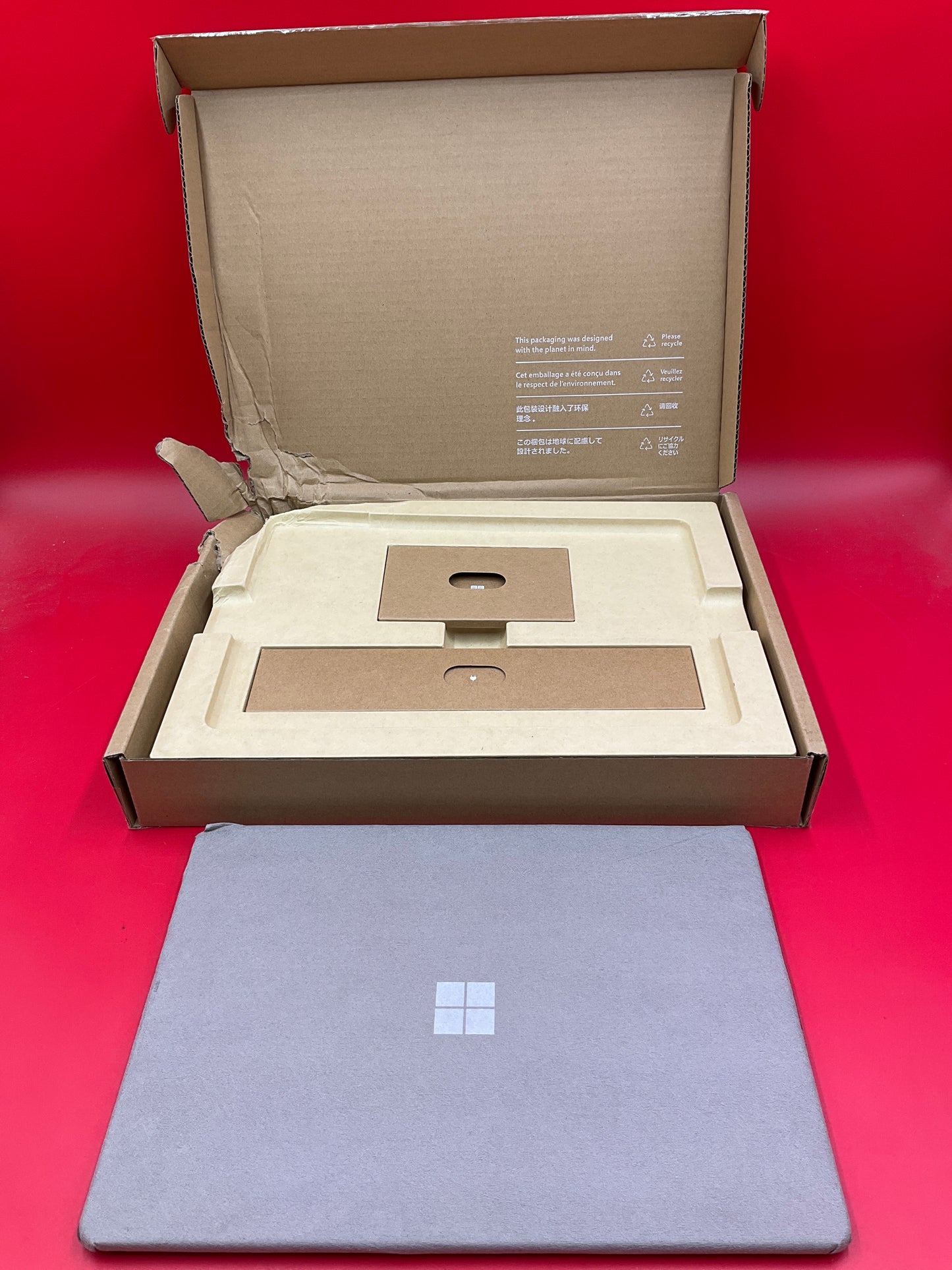 Microsoft-Surface-Pro-9-i7-1265U-16GB-256GB-13T-W11P--platinum-