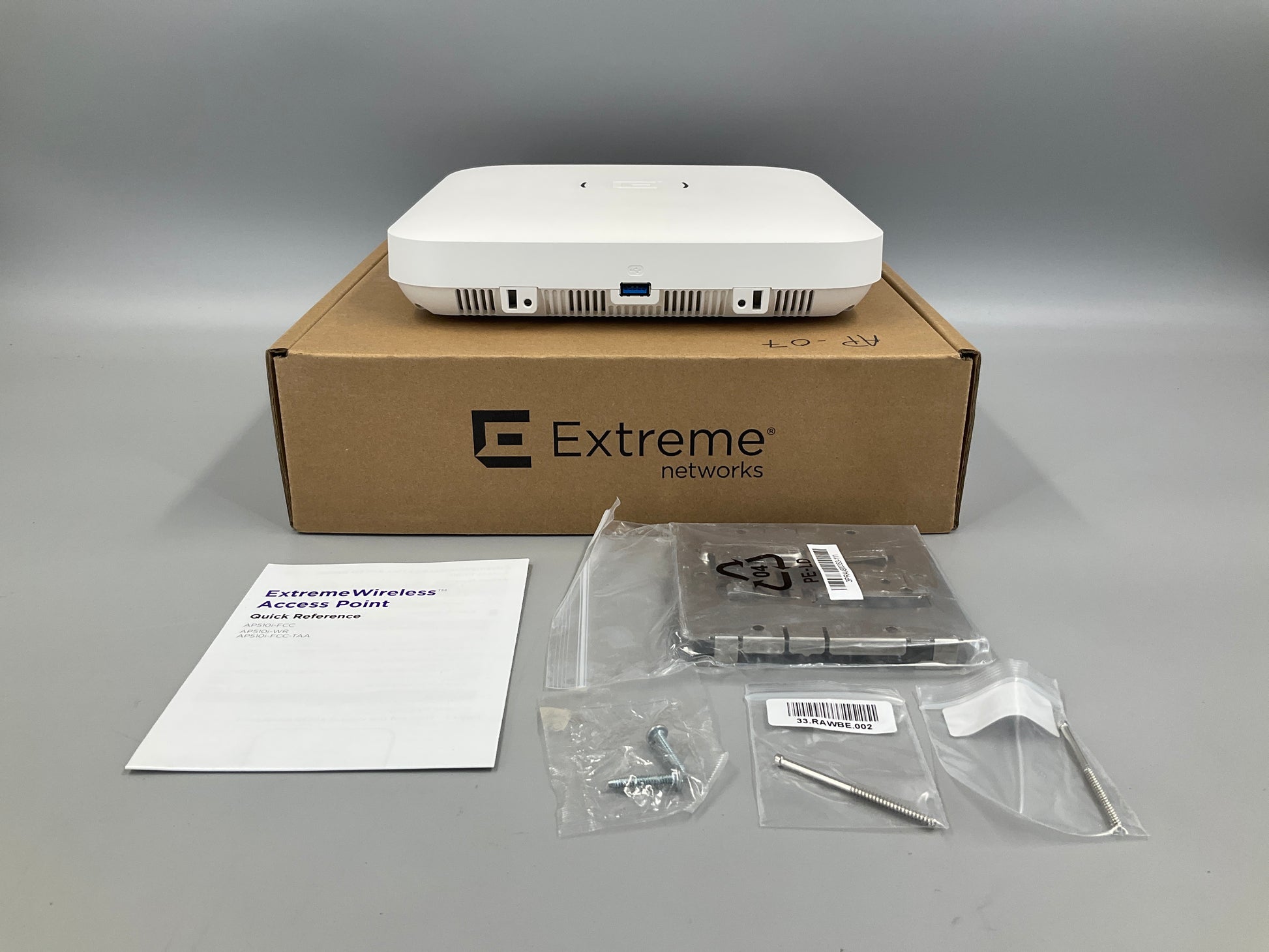 Extreme-Networks-ExtremeMobility-WiFi6-Access-Point