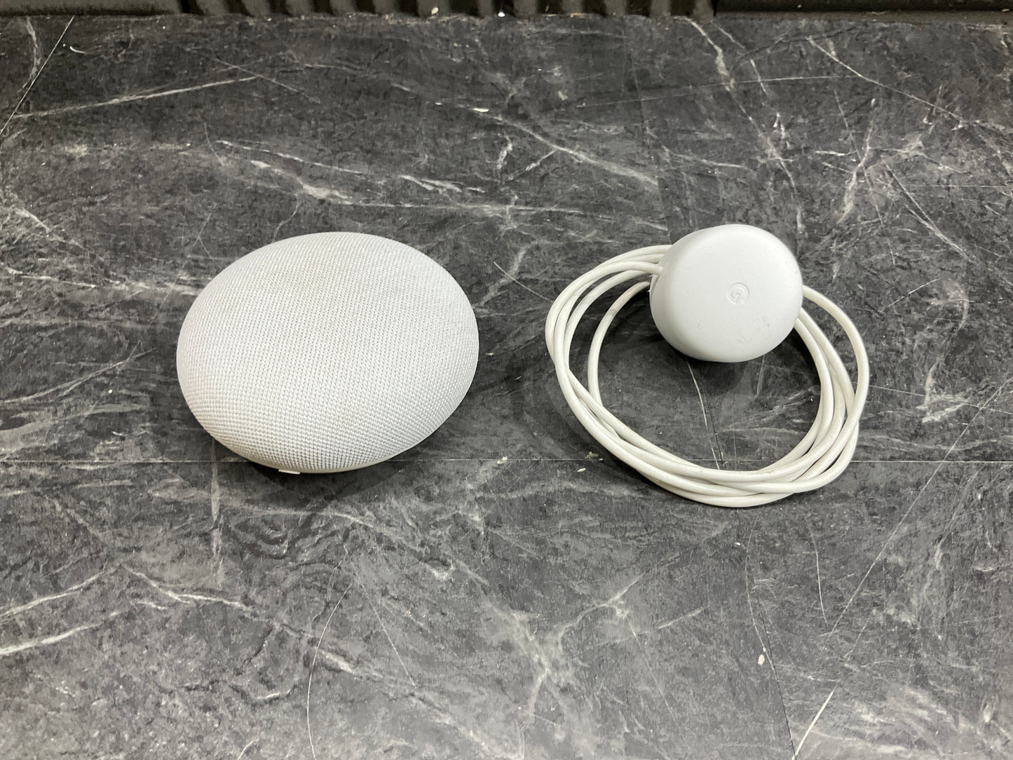 Google-Home-Mini-Speaker