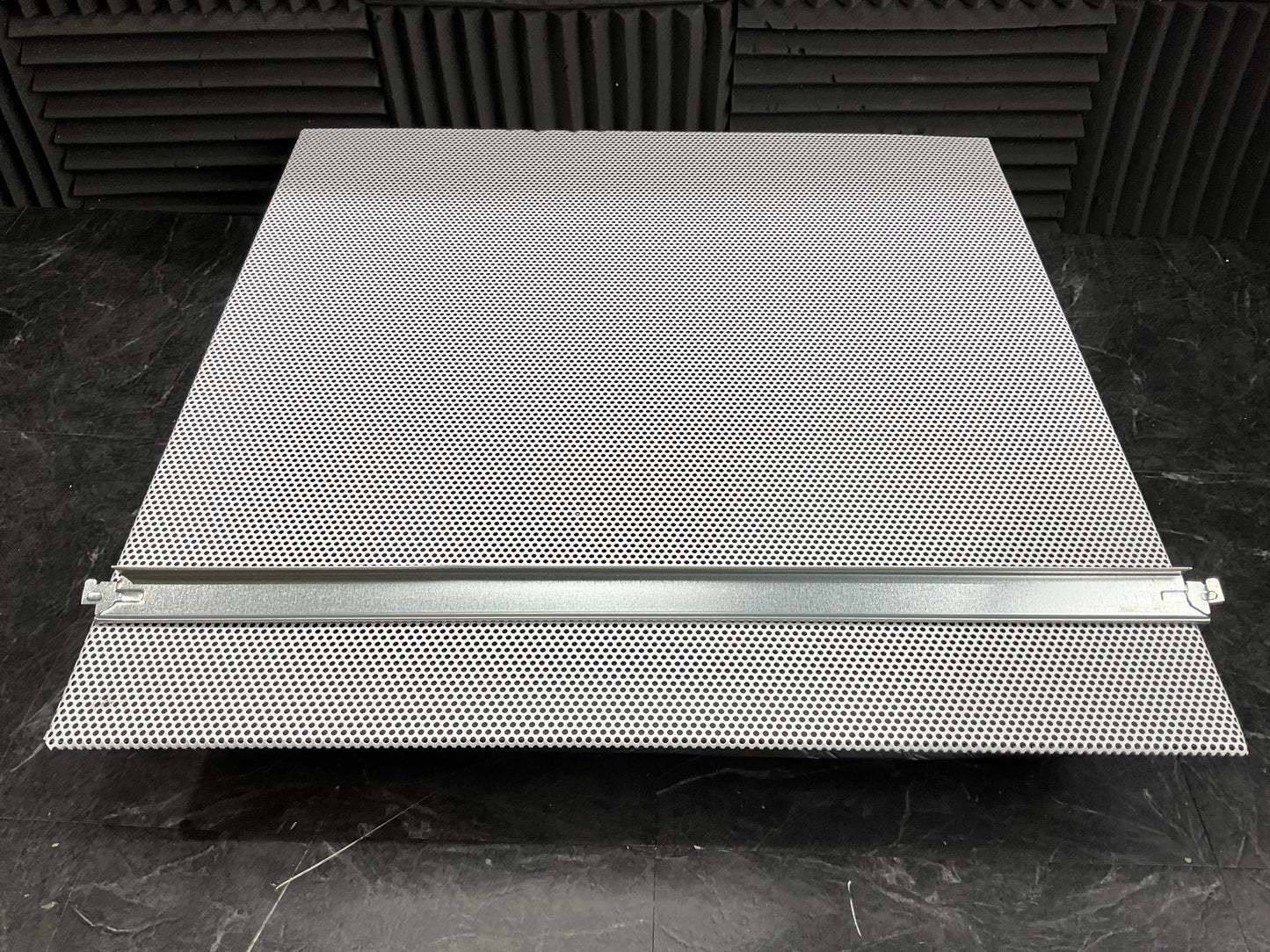 2x2-Drop-in-Ceiling-Speaker